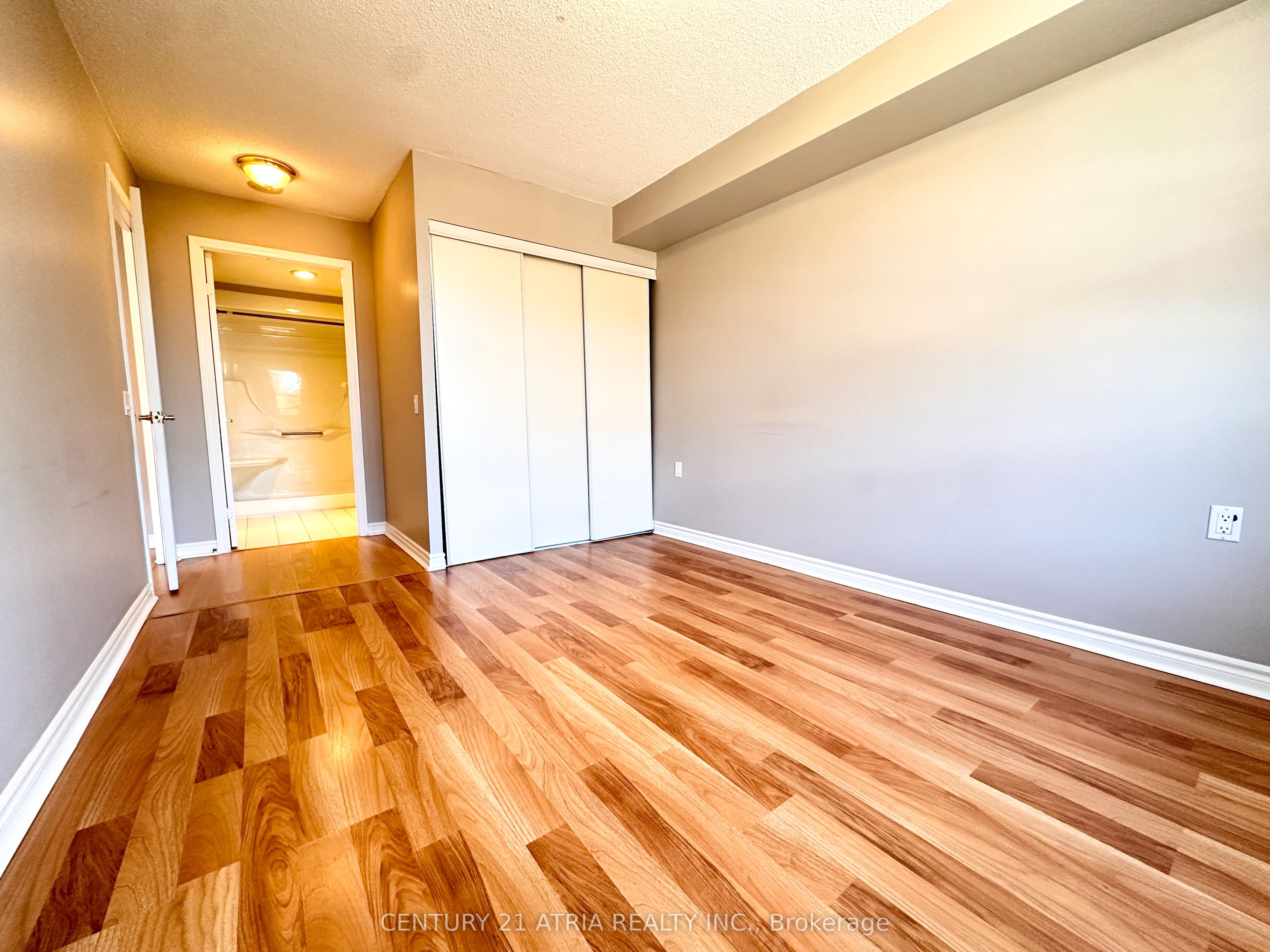 3088 Kennedy Road 211 Property Photo 7