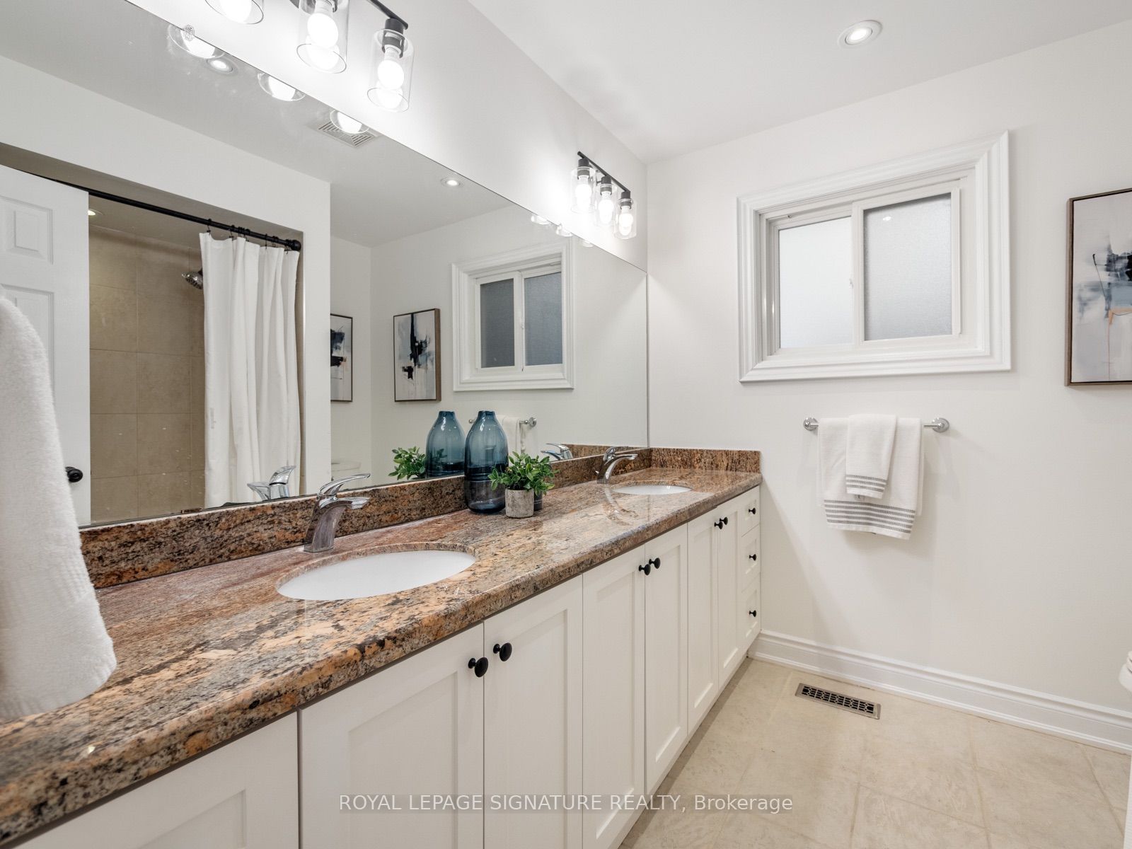 160 Holmcrest Trail Property Photo 23