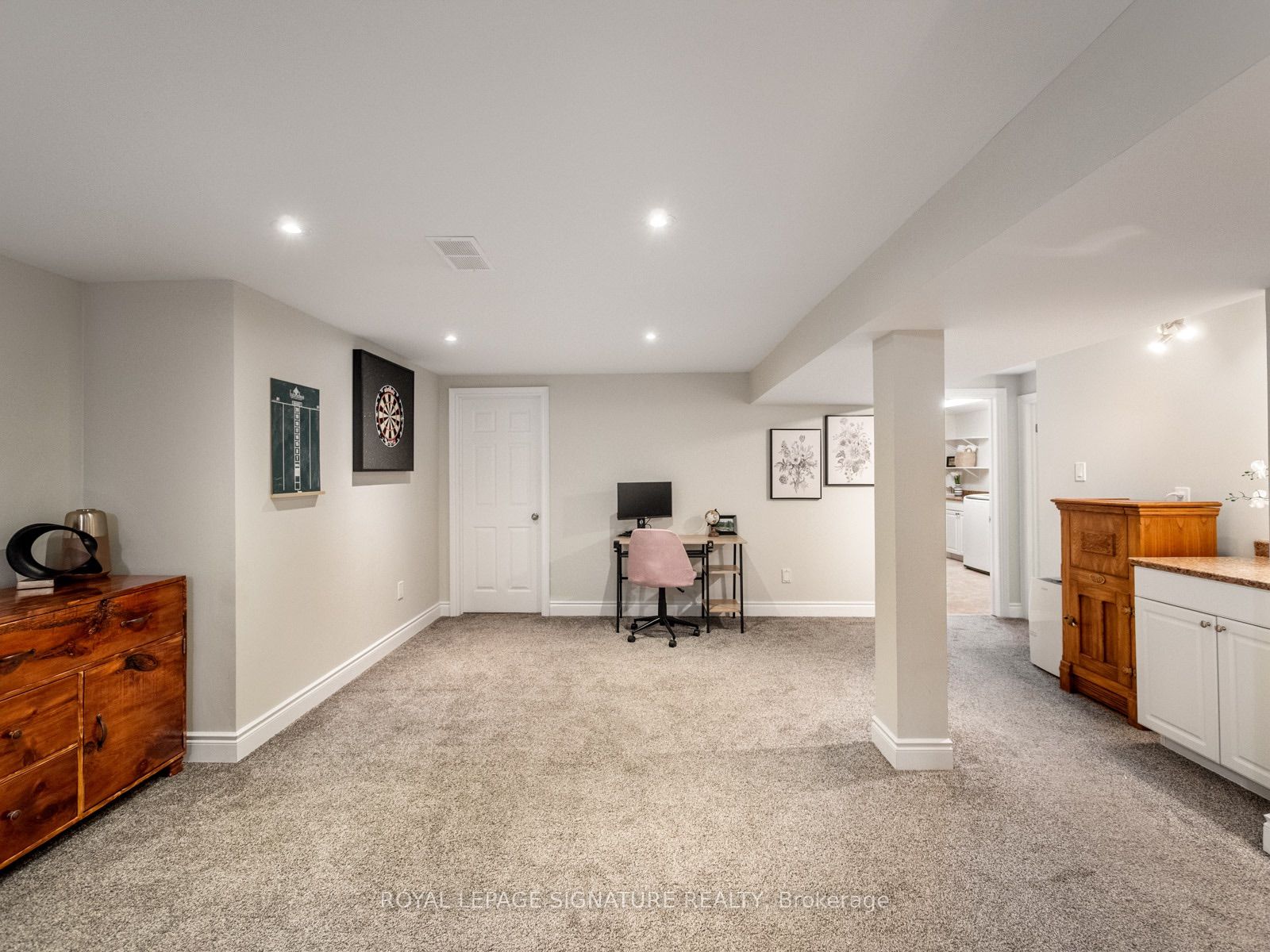 160 Holmcrest Trail Property Photo 29