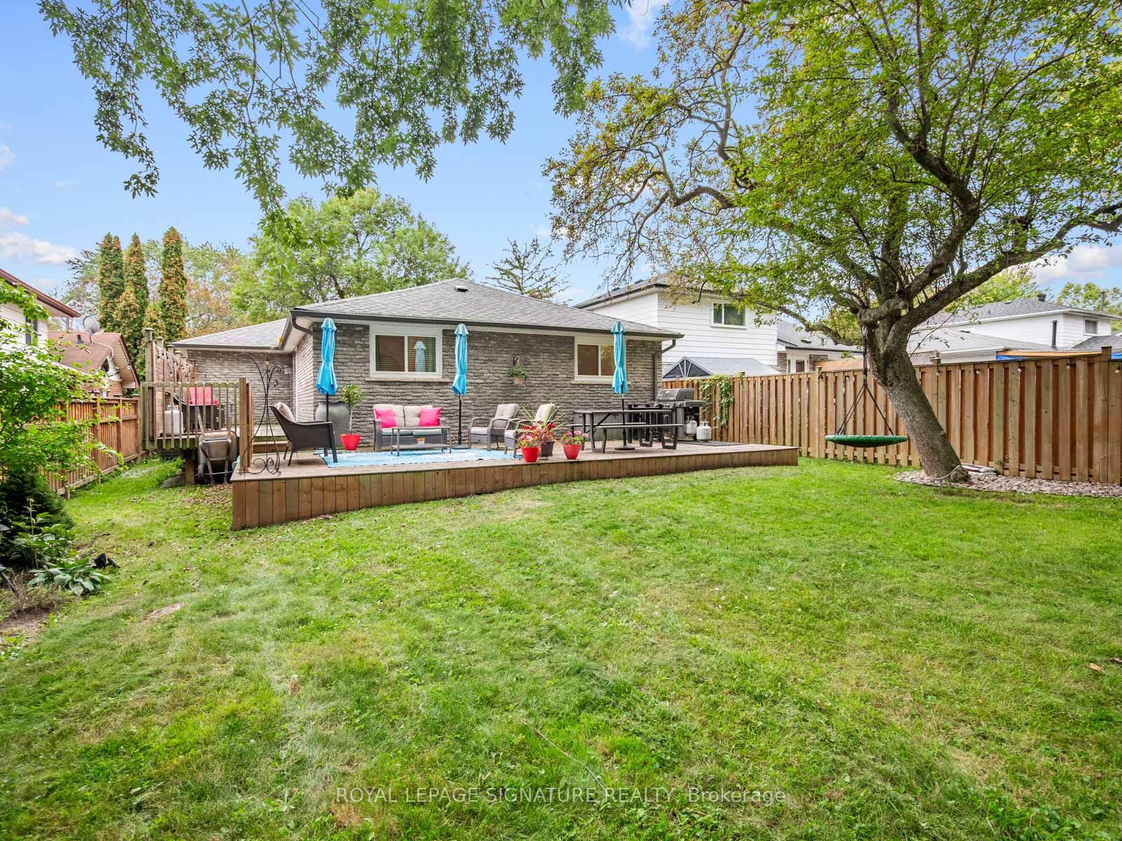 160 Holmcrest Trail Property Photo 37
