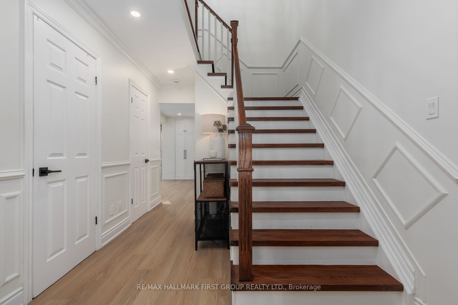 148 Sandringham Drive Property Photo 6