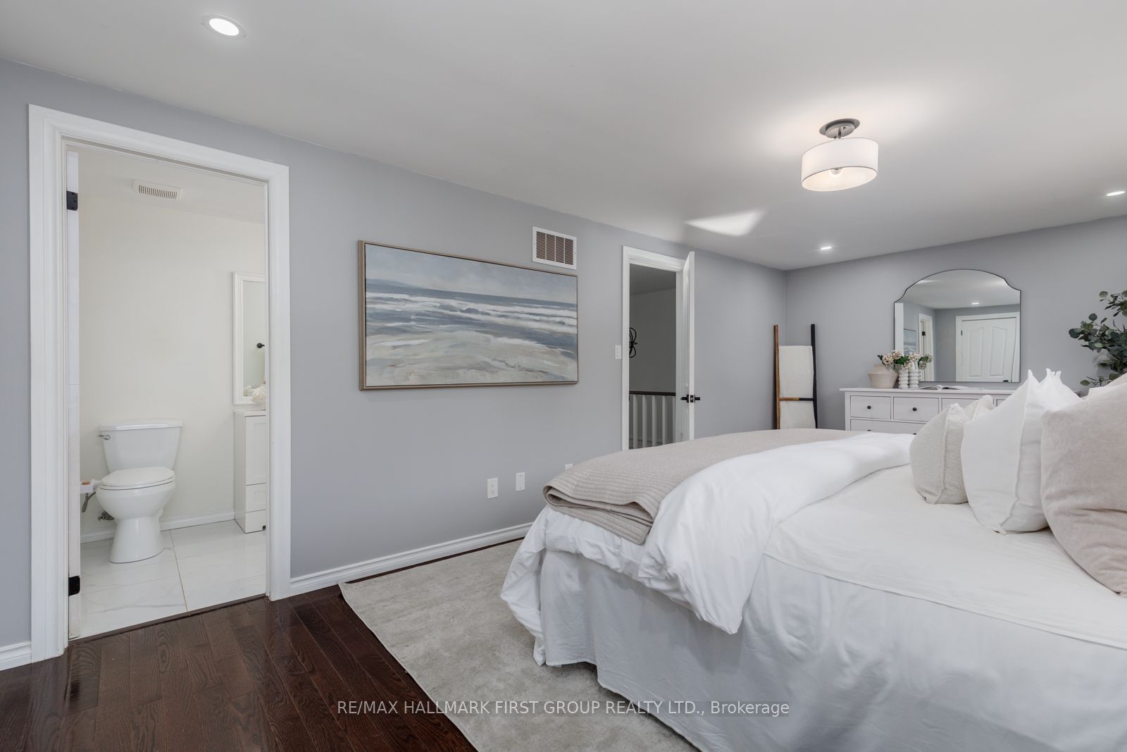 148 Sandringham Drive Property Photo 26