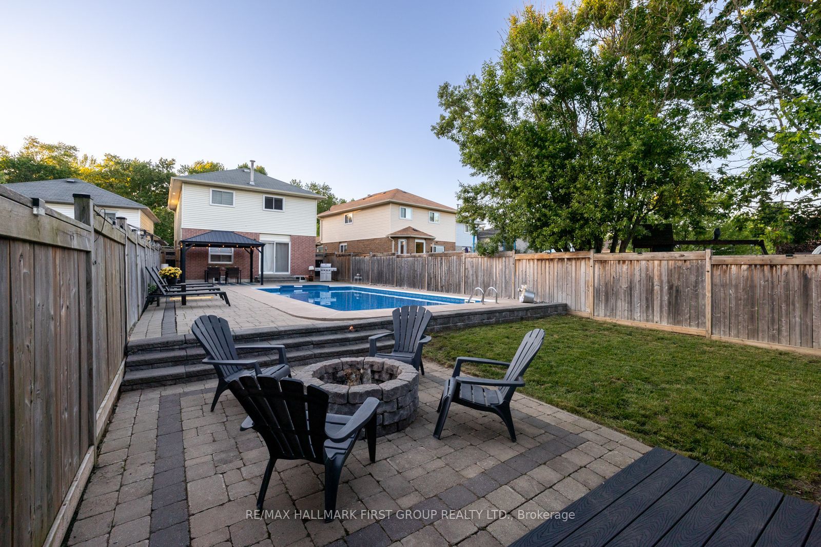 148 Sandringham Drive Property Photo 44