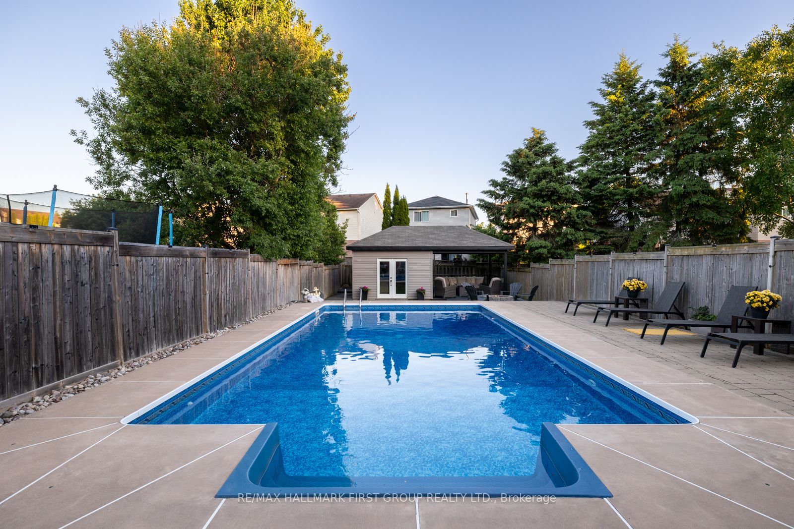148 Sandringham Drive Property Photo 47
