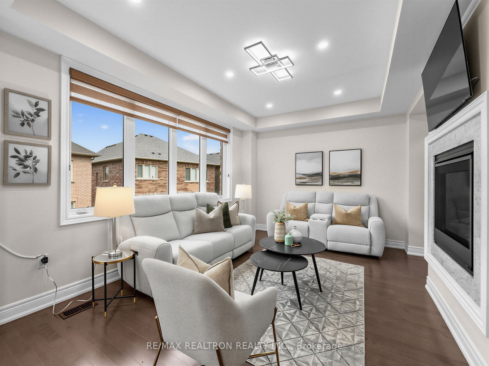 1059 Purus Path Property Photo 8