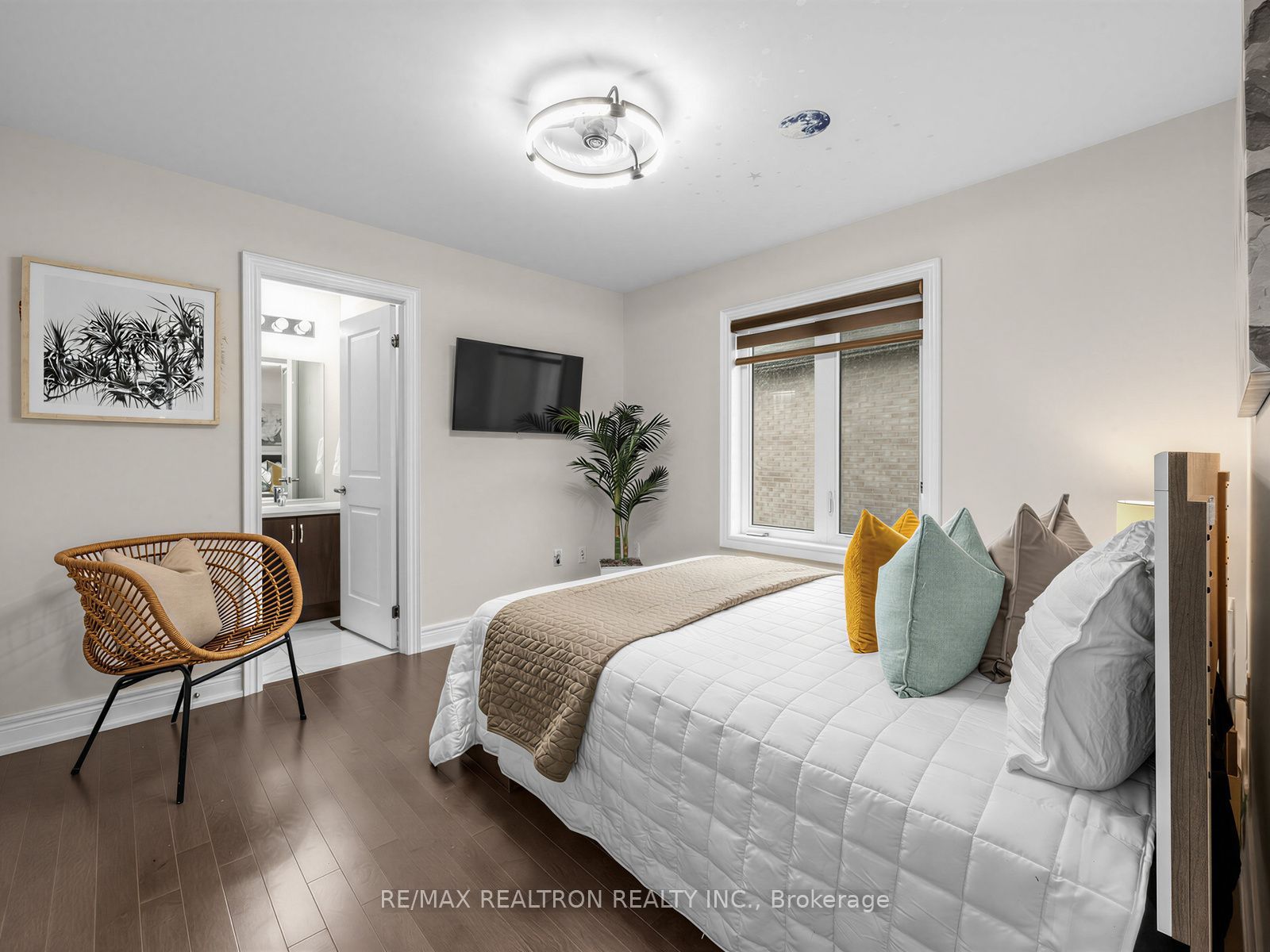 1059 Purus Path Property Photo 15