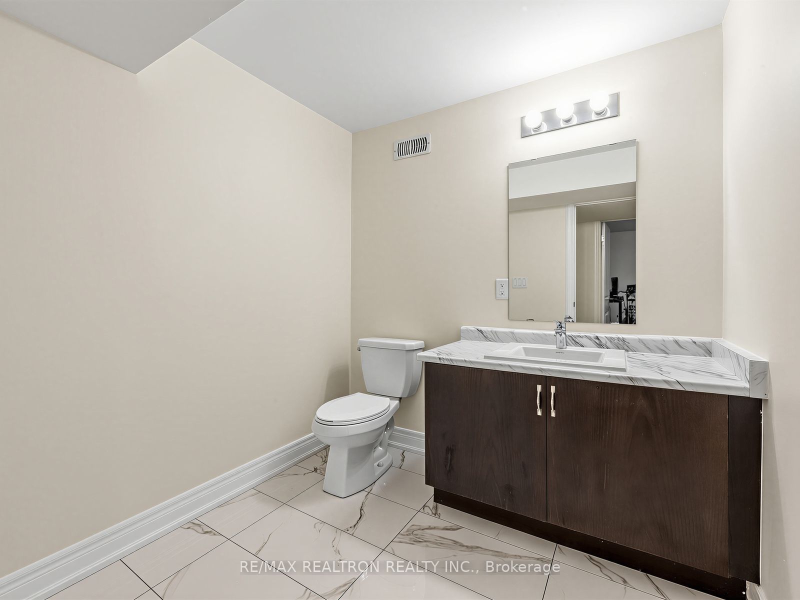 1059 Purus Path Property Photo 30