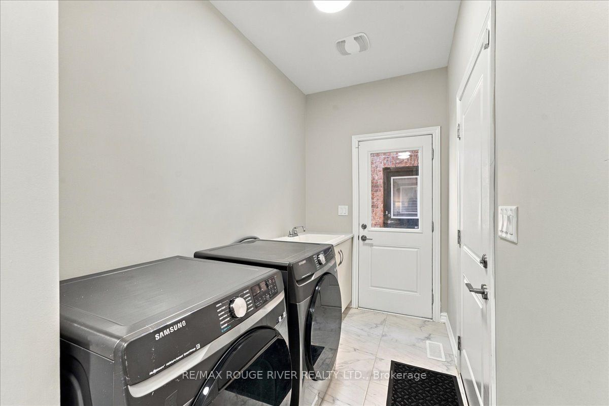 520 Coronation Road Property Photo 17