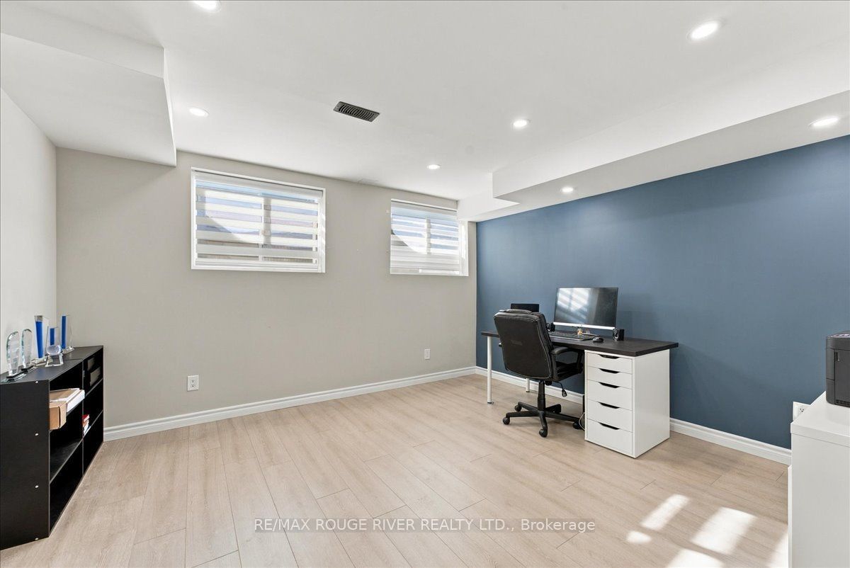 520 Coronation Road Property Photo 34