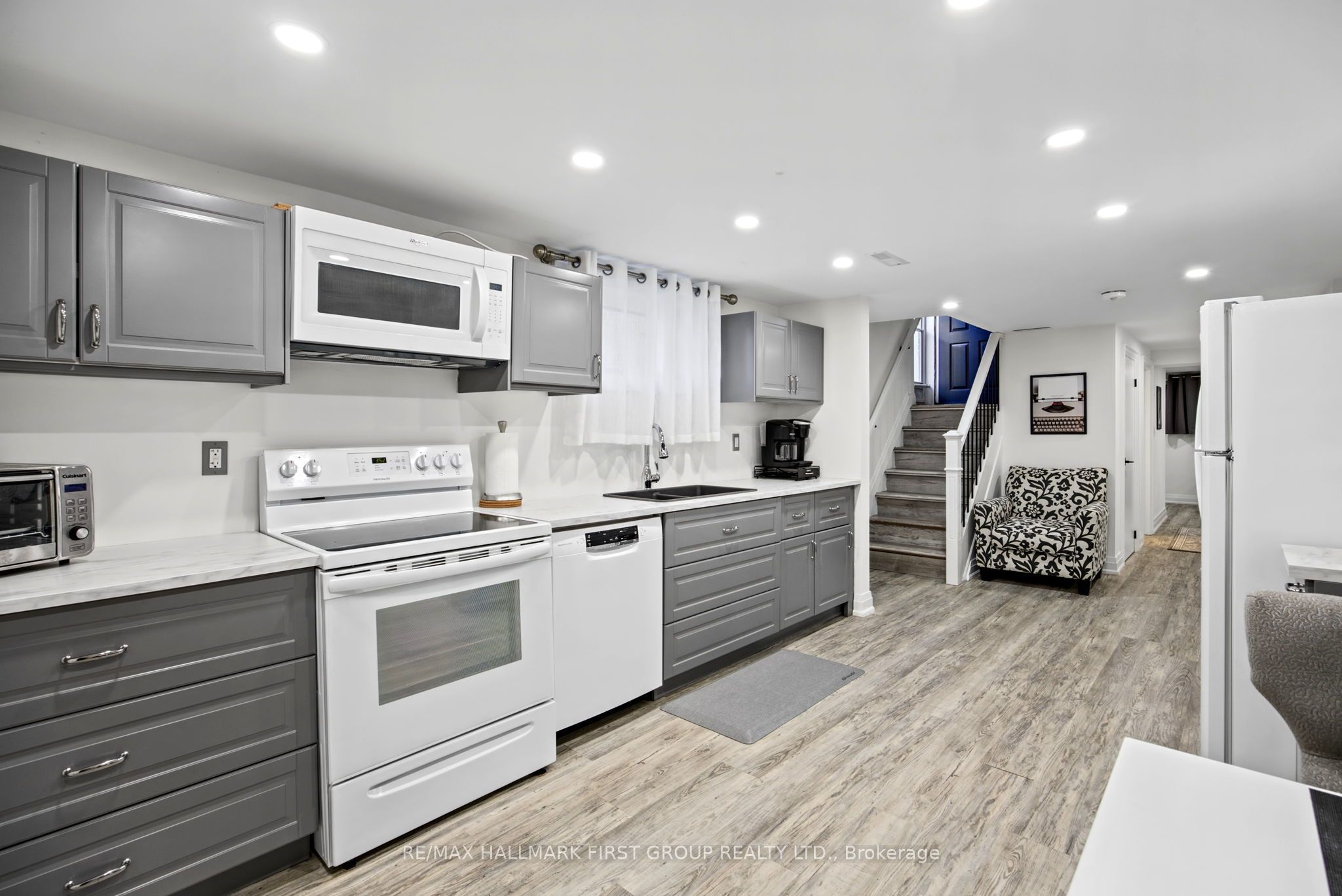 1224 Pharmacy Avenue Property Photo 34