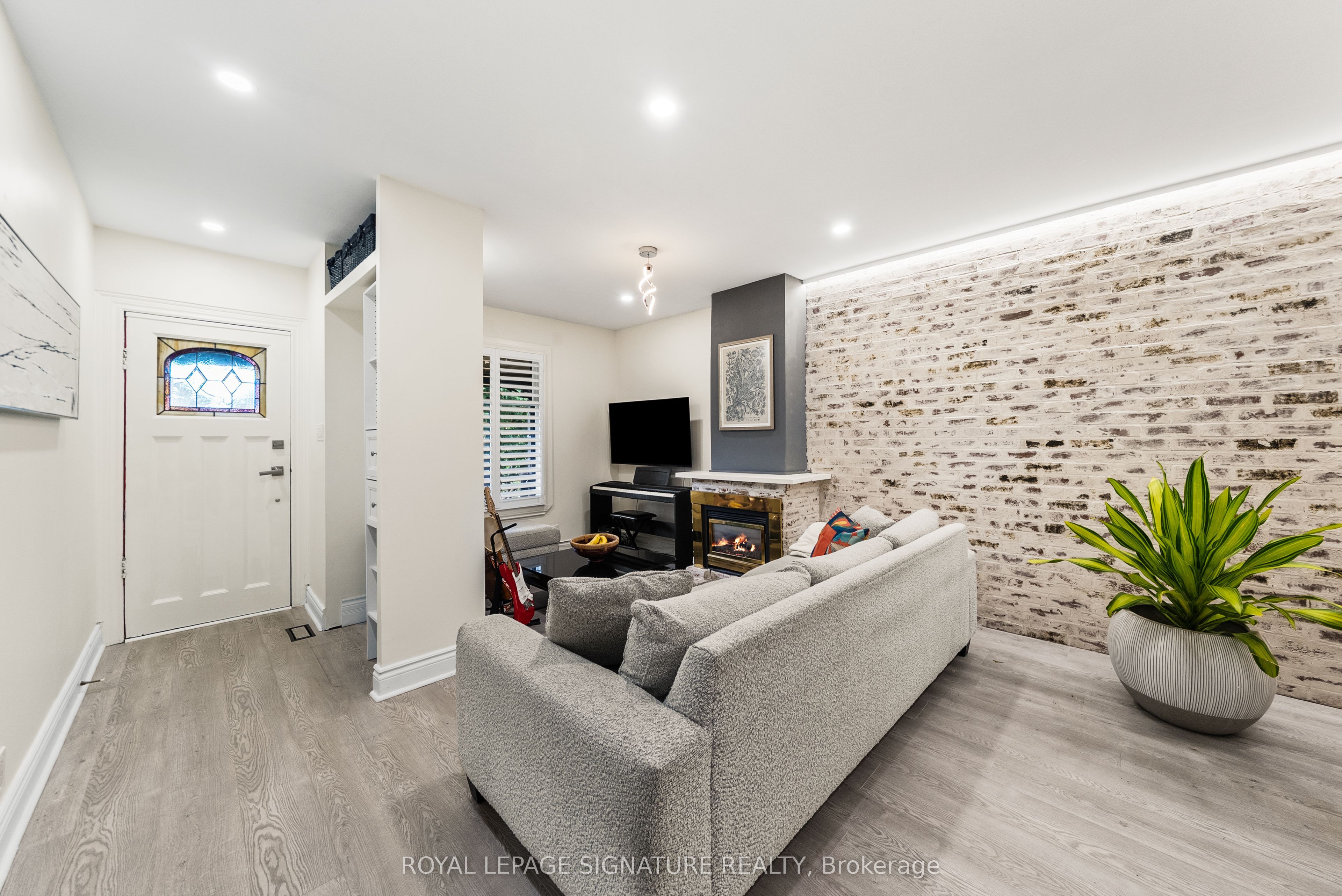 122 Duvernet Avenue Property Photo 11