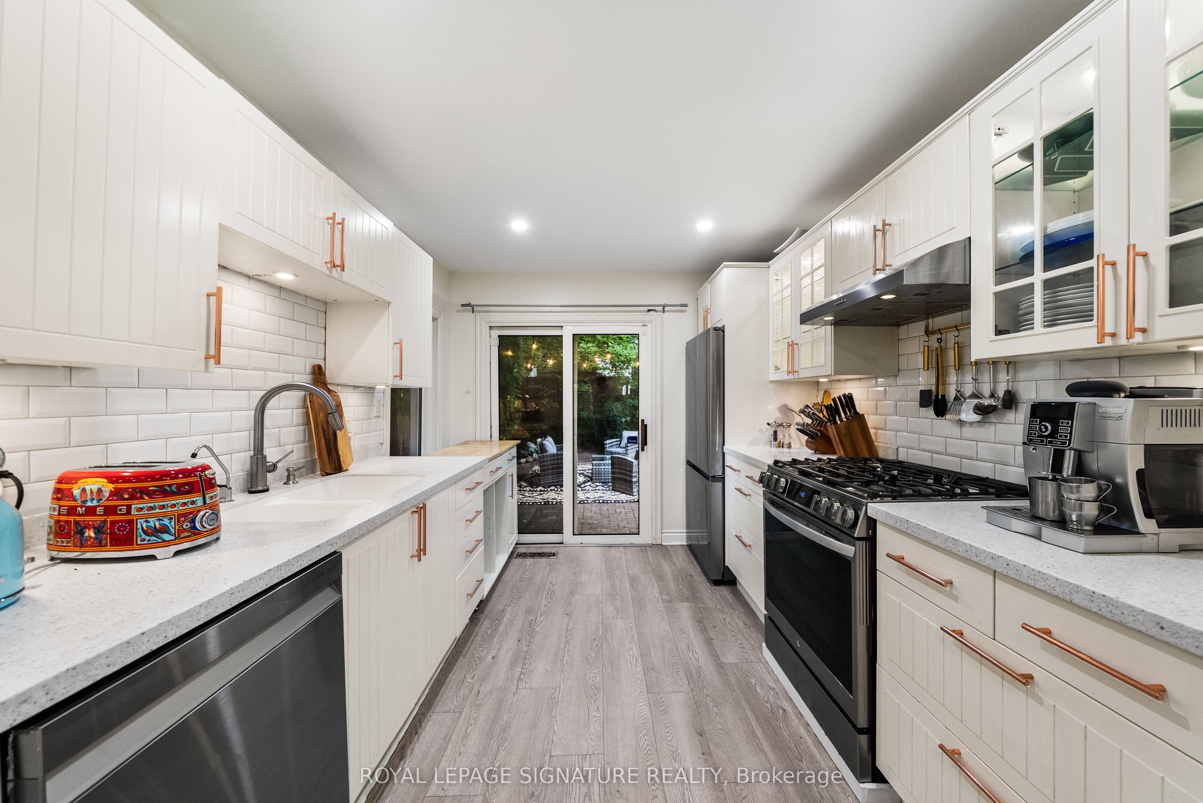 122 Duvernet Avenue Property Photo 18