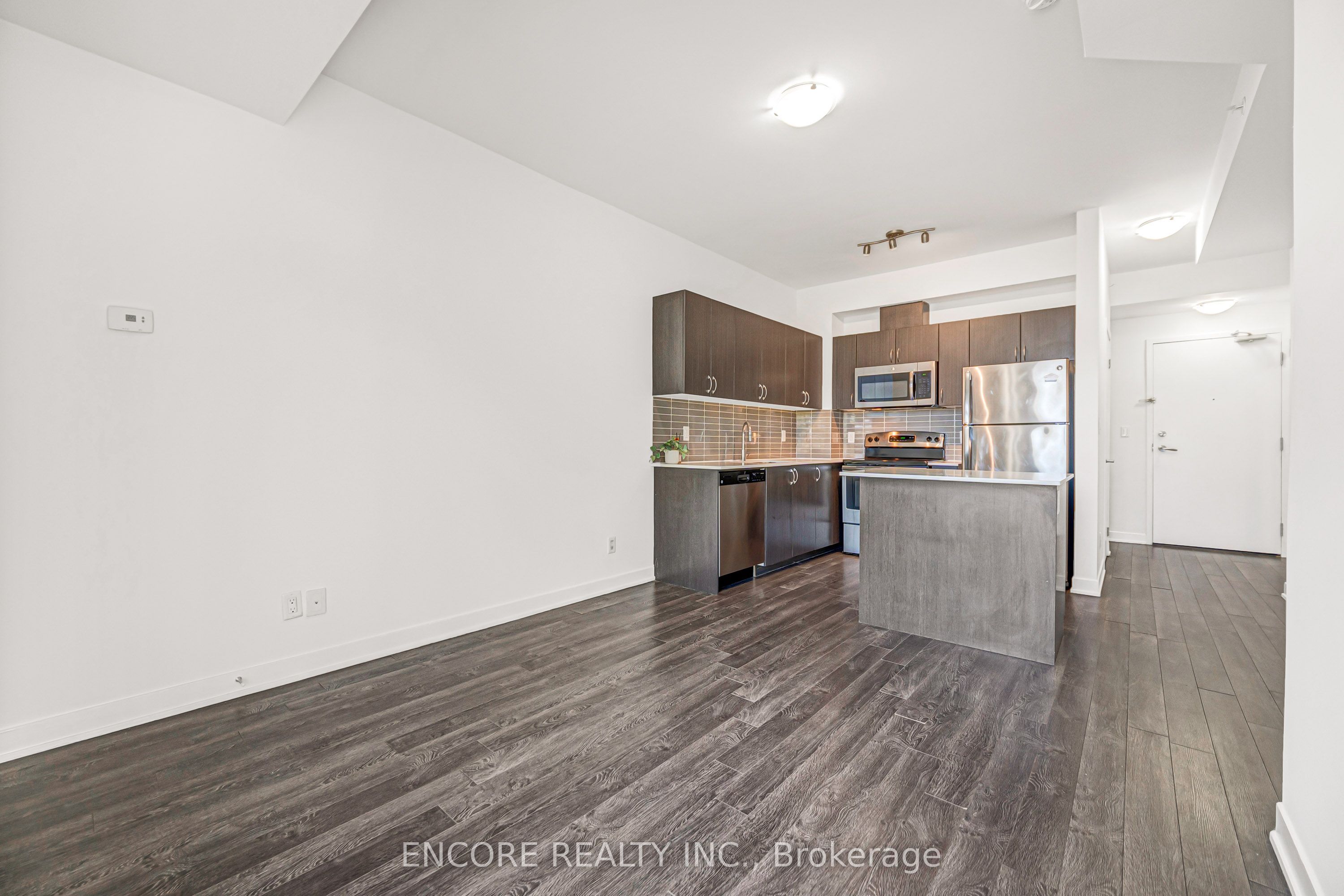 3560 St Clair Avenue E 215 Property Photo 26