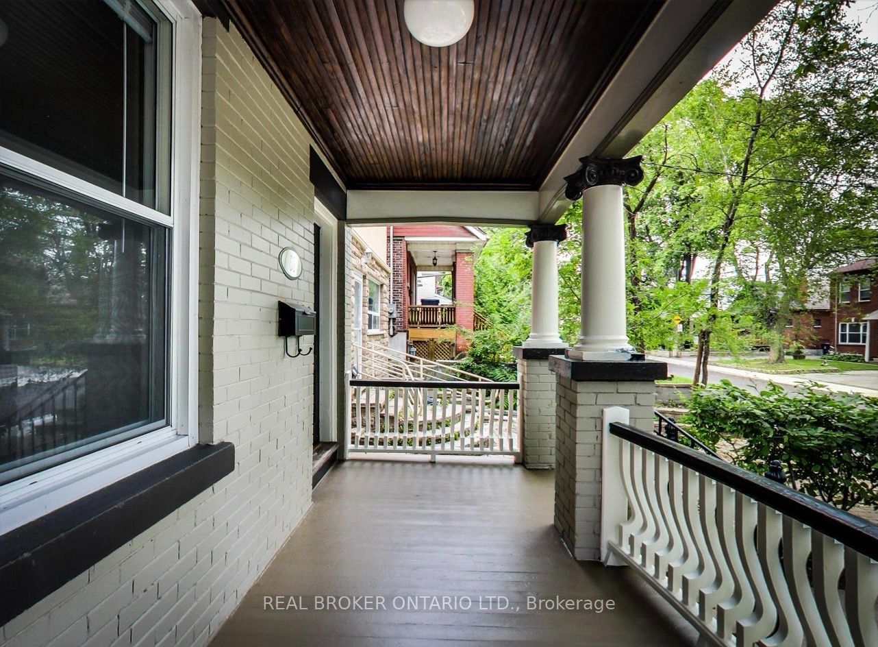 68 Redwood Avenue Upper Property Photo 2