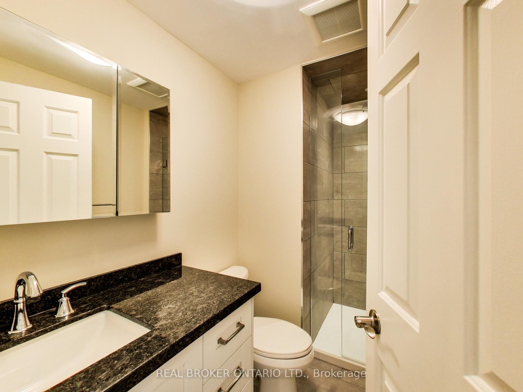 68 Redwood Avenue Upper Property Photo 14