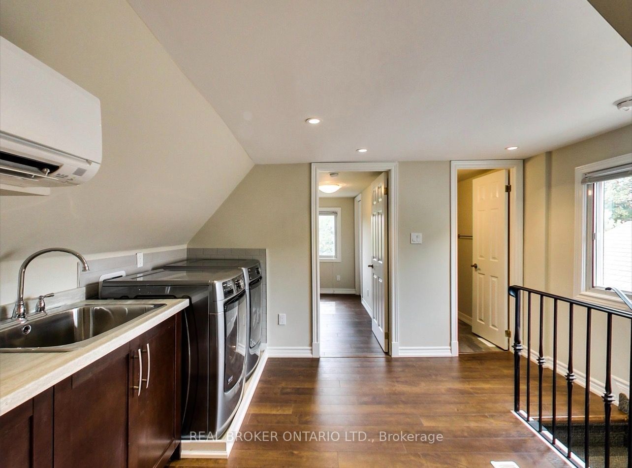 68 Redwood Avenue Upper Property Photo 23