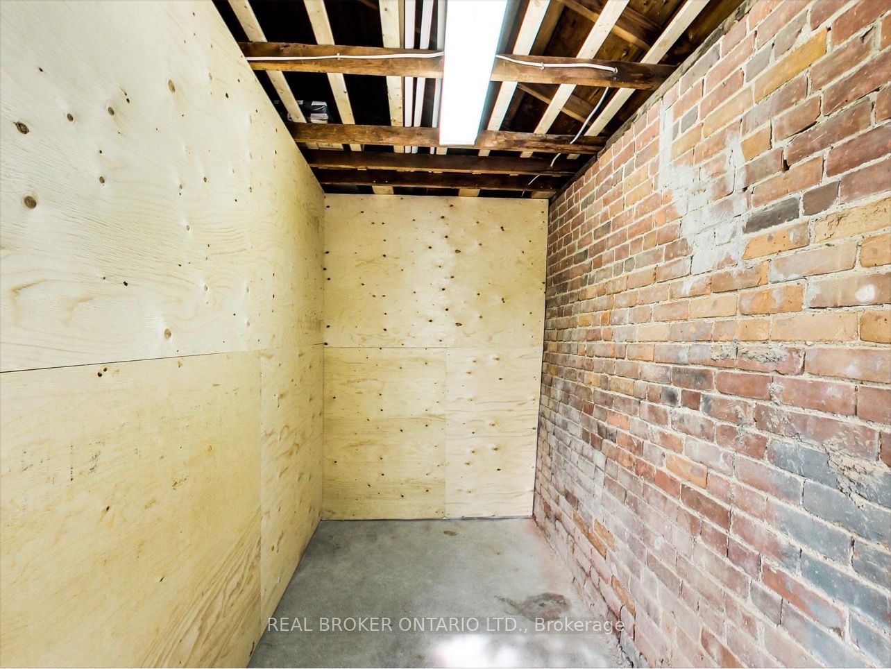 68 Redwood Avenue Upper Property Photo 25