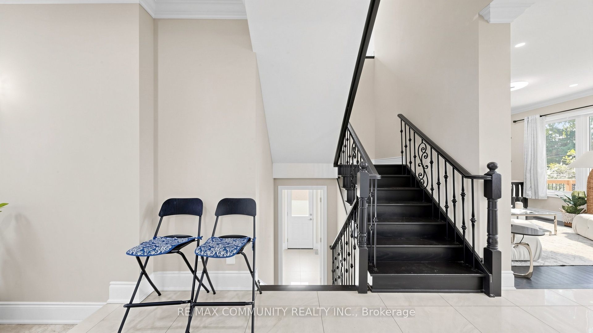 118 Harewood Avenue Property Photo 19