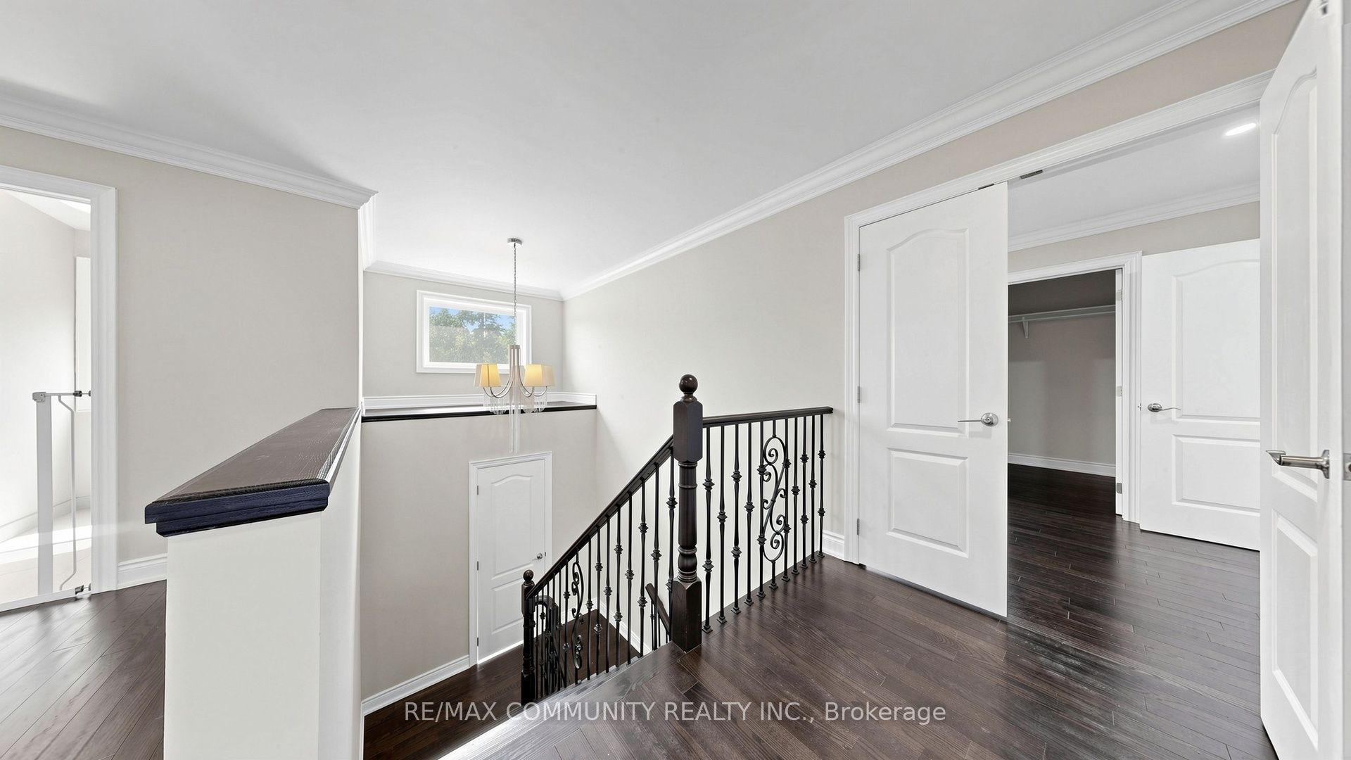 118 Harewood Avenue Property Photo 20