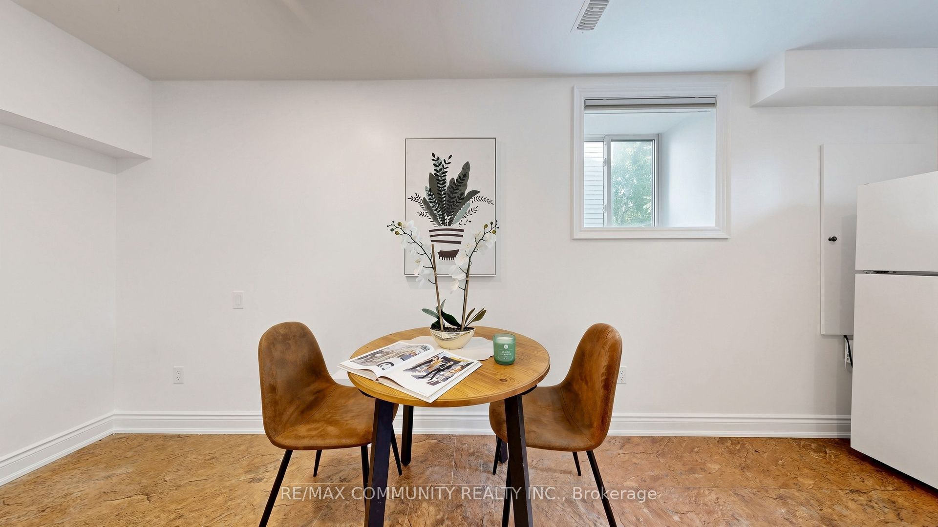 118 Harewood Avenue Property Photo 39