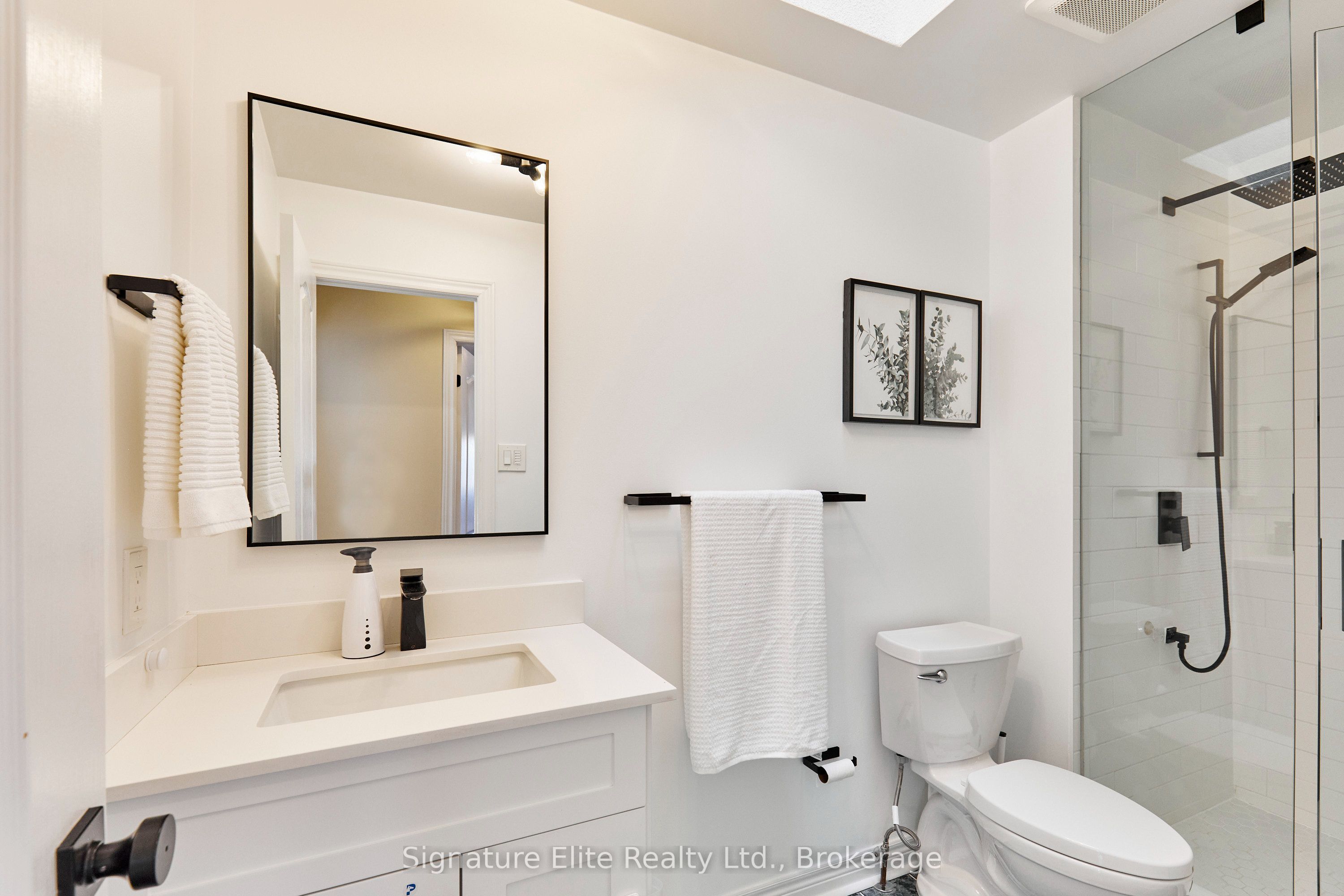 76 Brinloor Boulevard Property Photo 30
