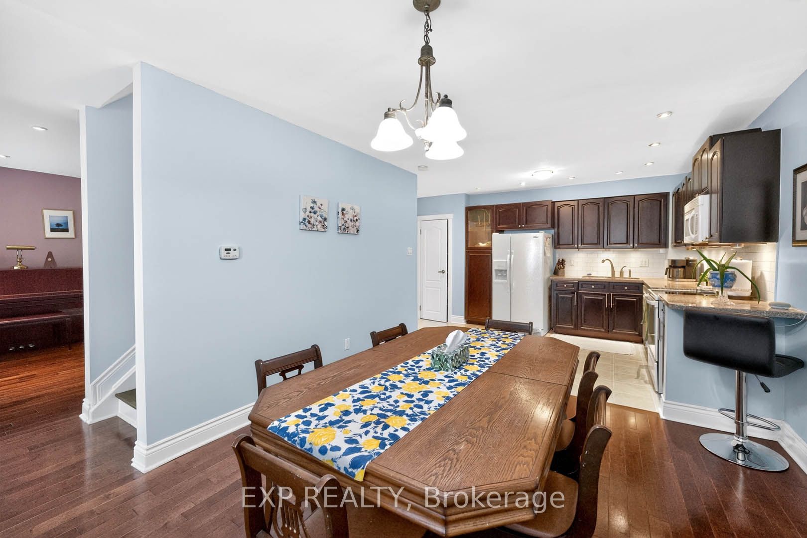 925 Bayly Street 36 Property Photo 15