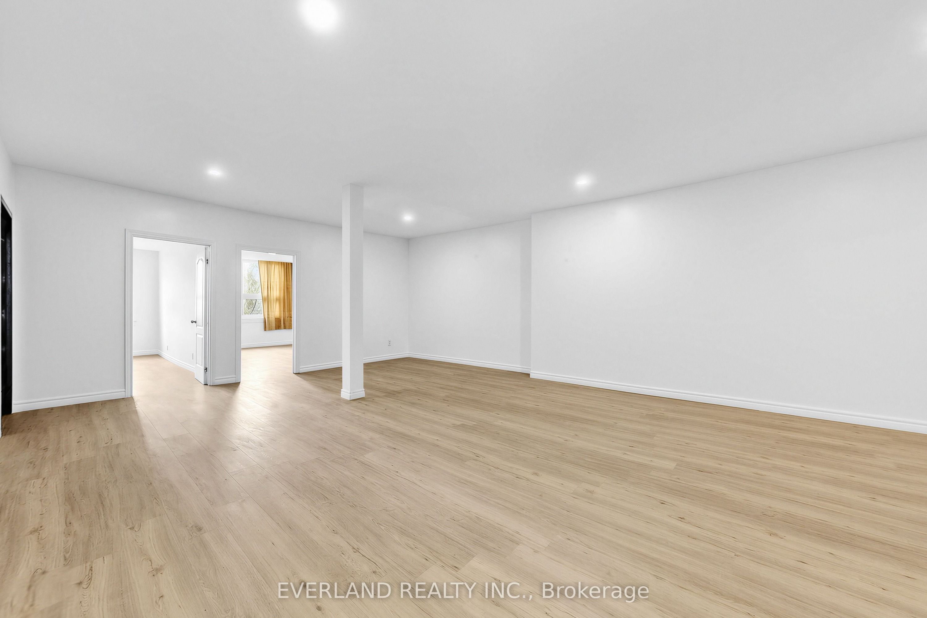 20 King Street E A Property Photo 4