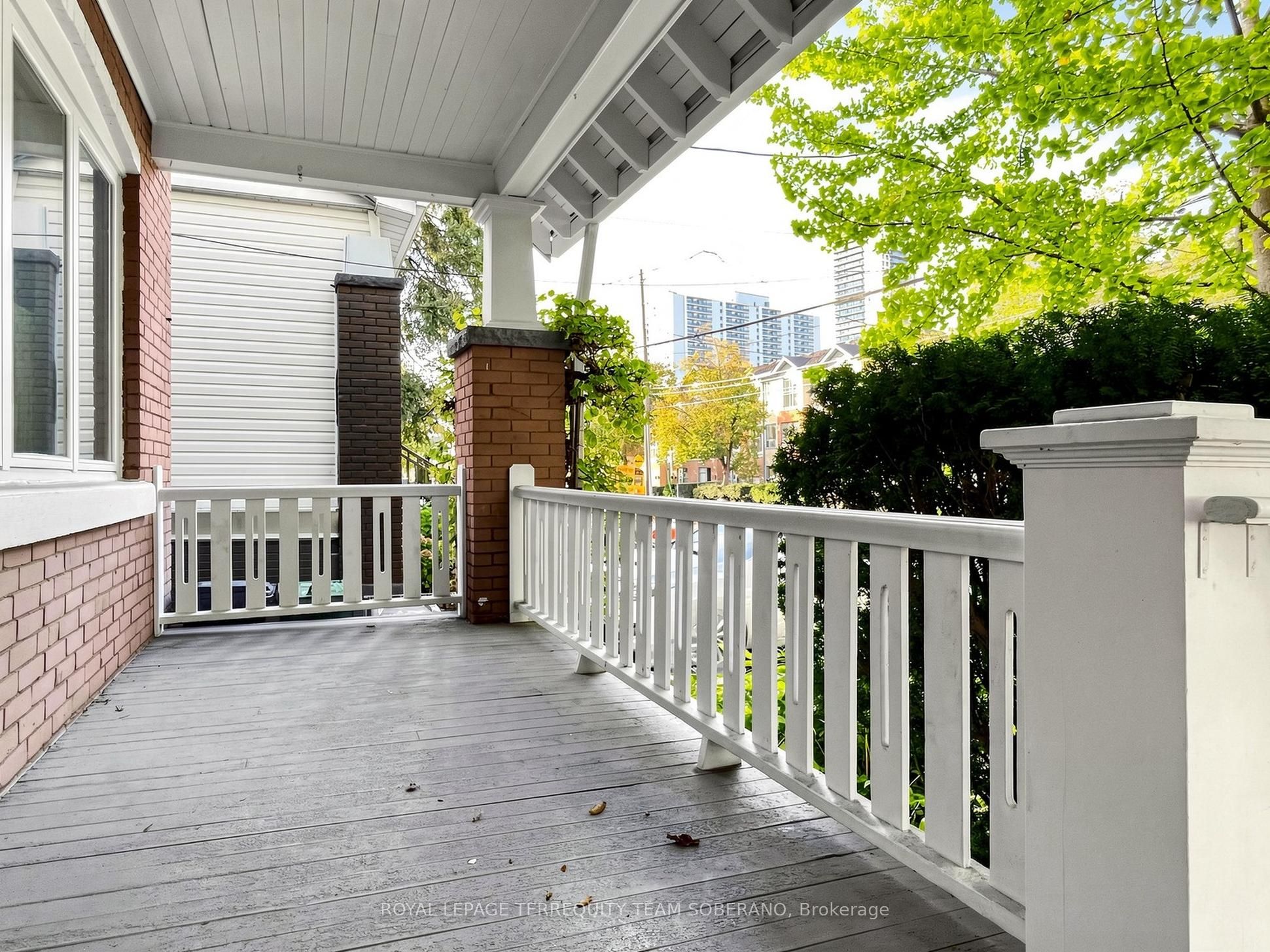 61 Secord Avenue Property Photo 6