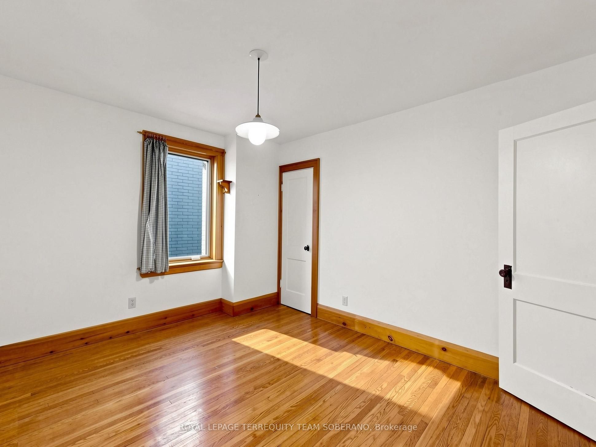 61 Secord Avenue Property Photo 30