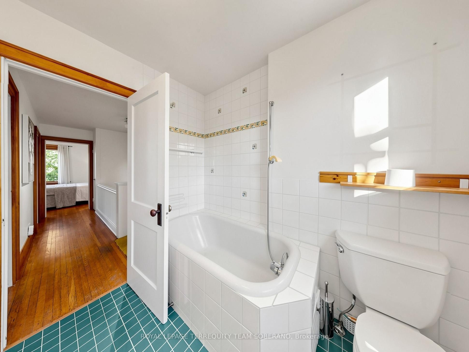 61 Secord Avenue Property Photo 36
