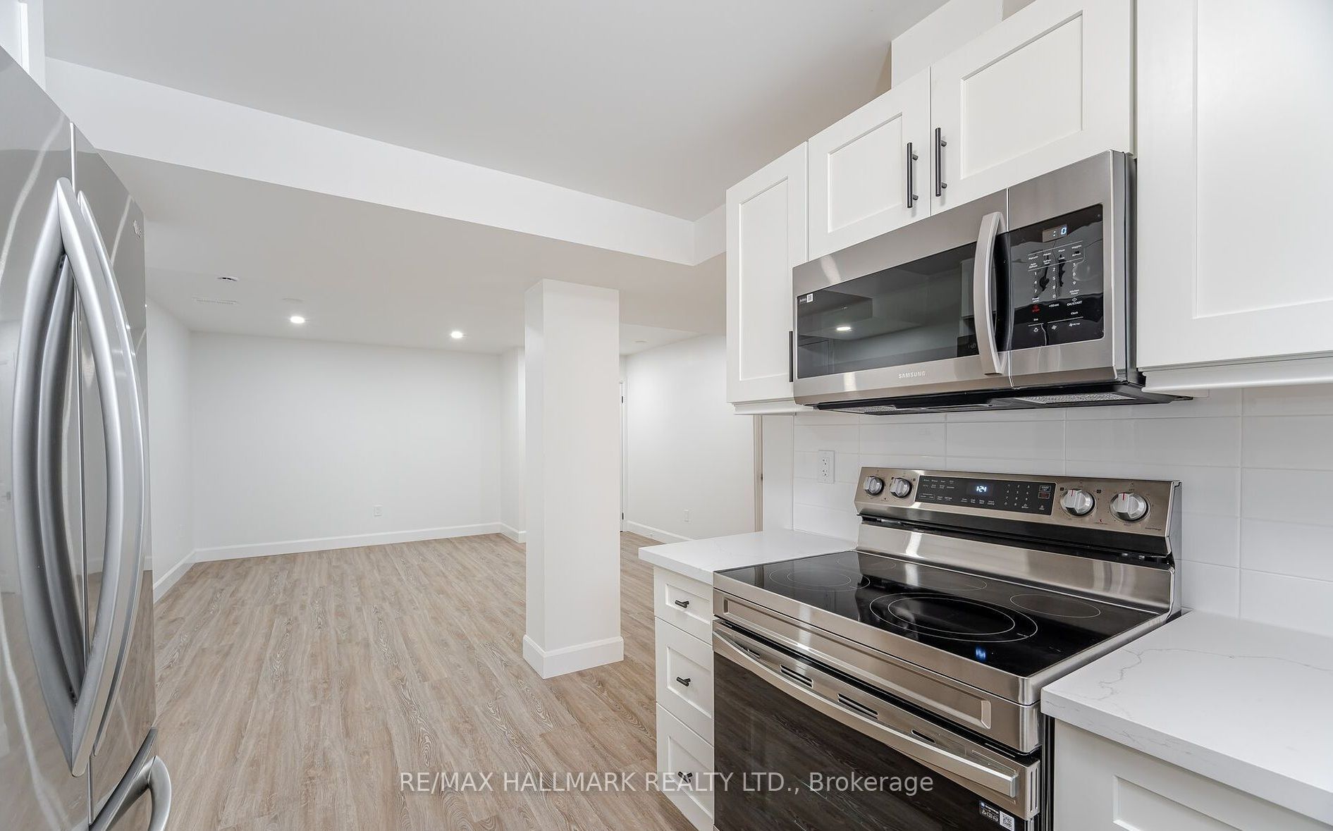 283 PORTER - LOWER LEVEL Street Property Photo 1