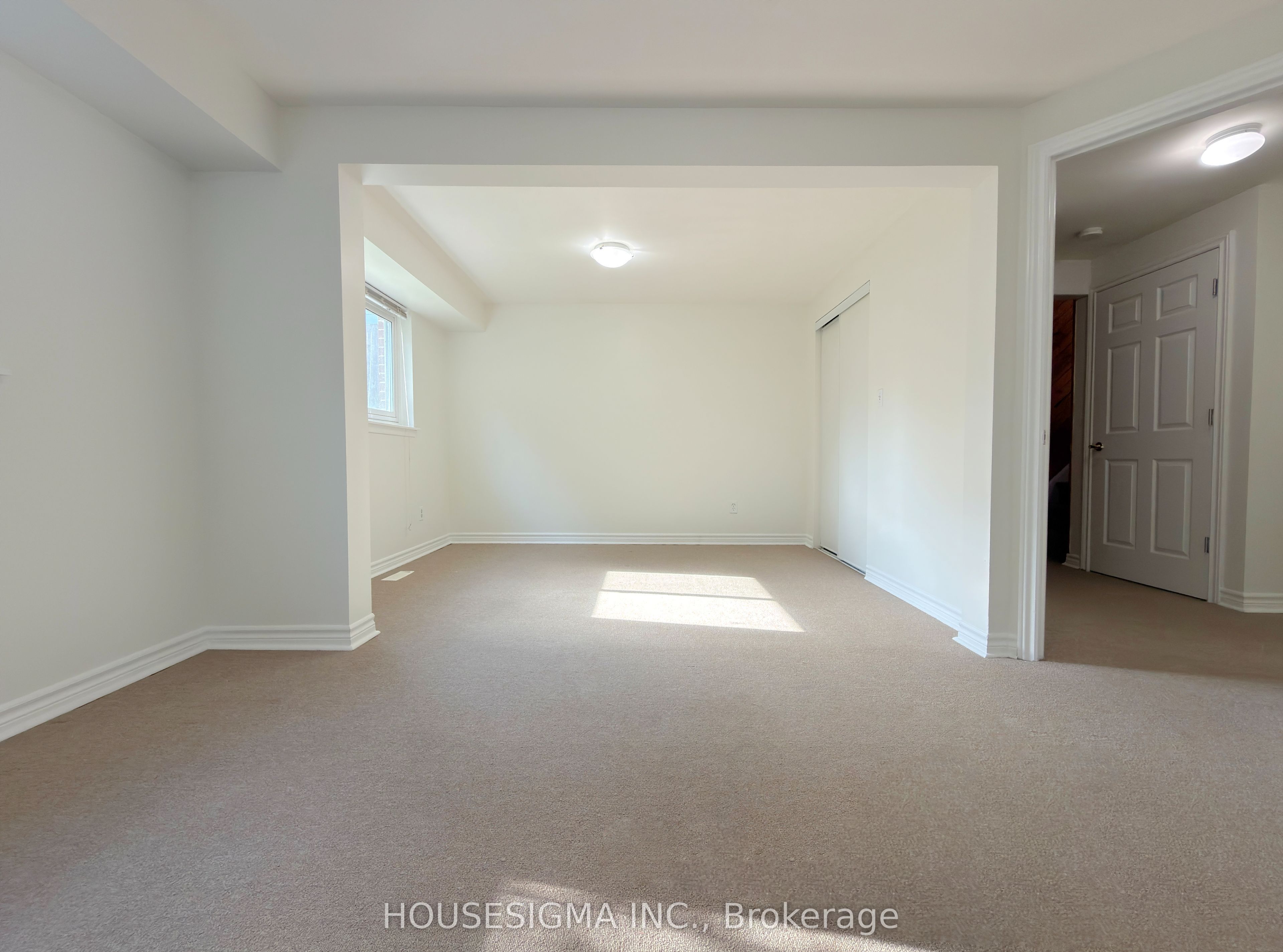 430 Harcourt Drive Property Photo 13