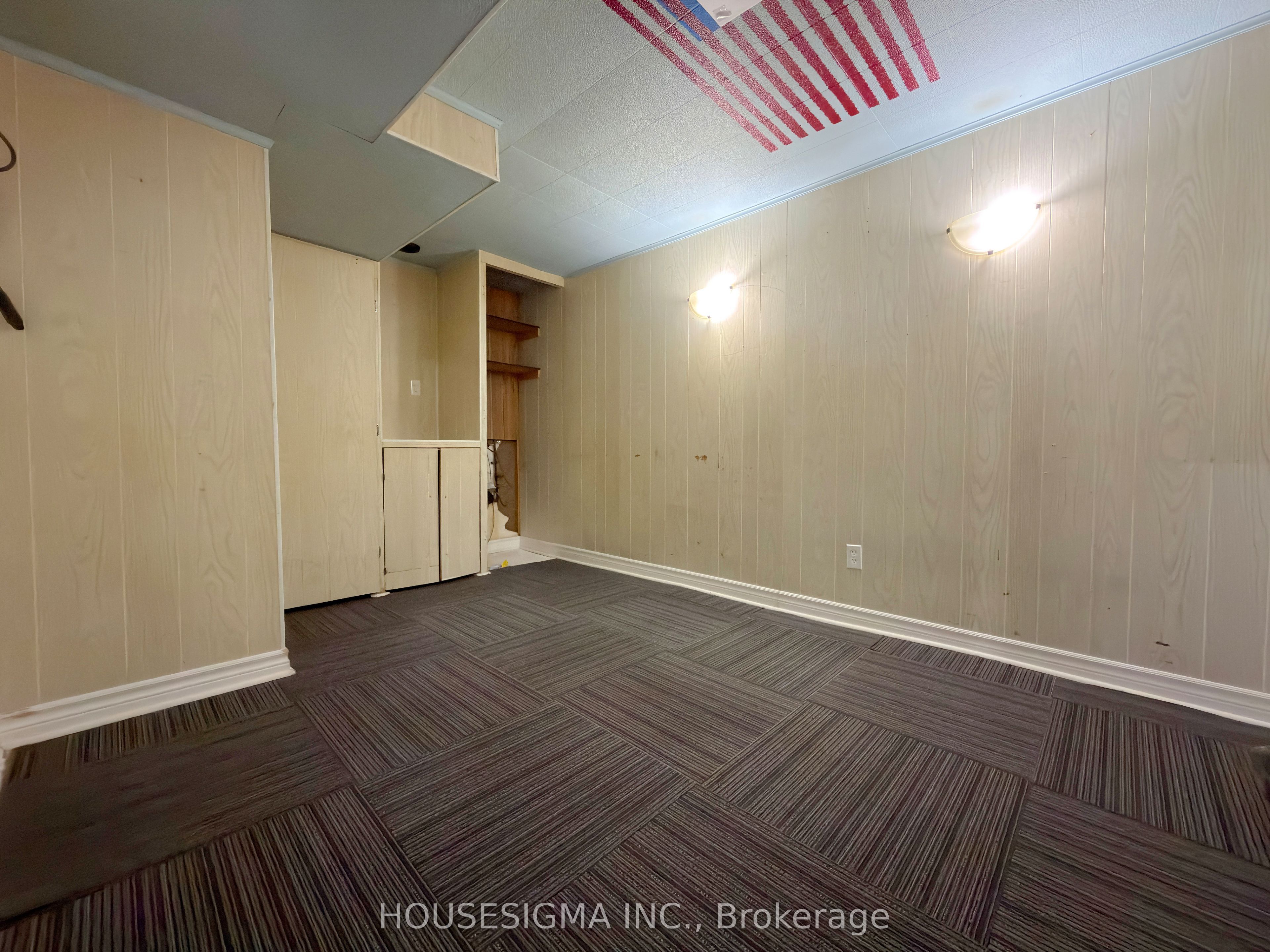 430 Harcourt Drive Property Photo 16
