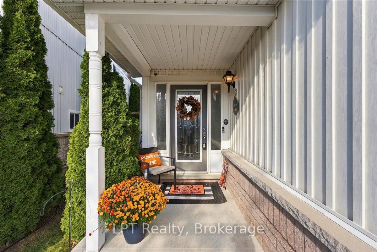 1334 Tall Pine Avenue Property Photo 3