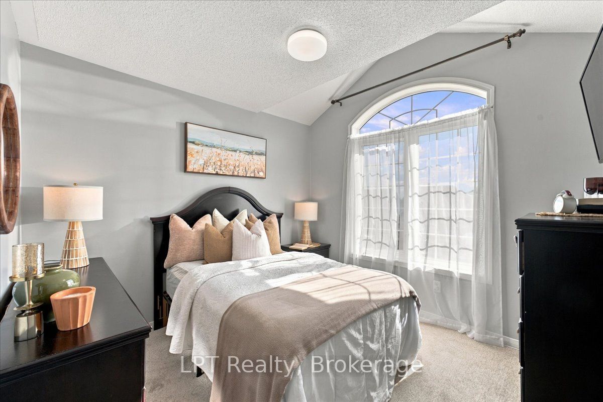 1334 Tall Pine Avenue Property Photo 32