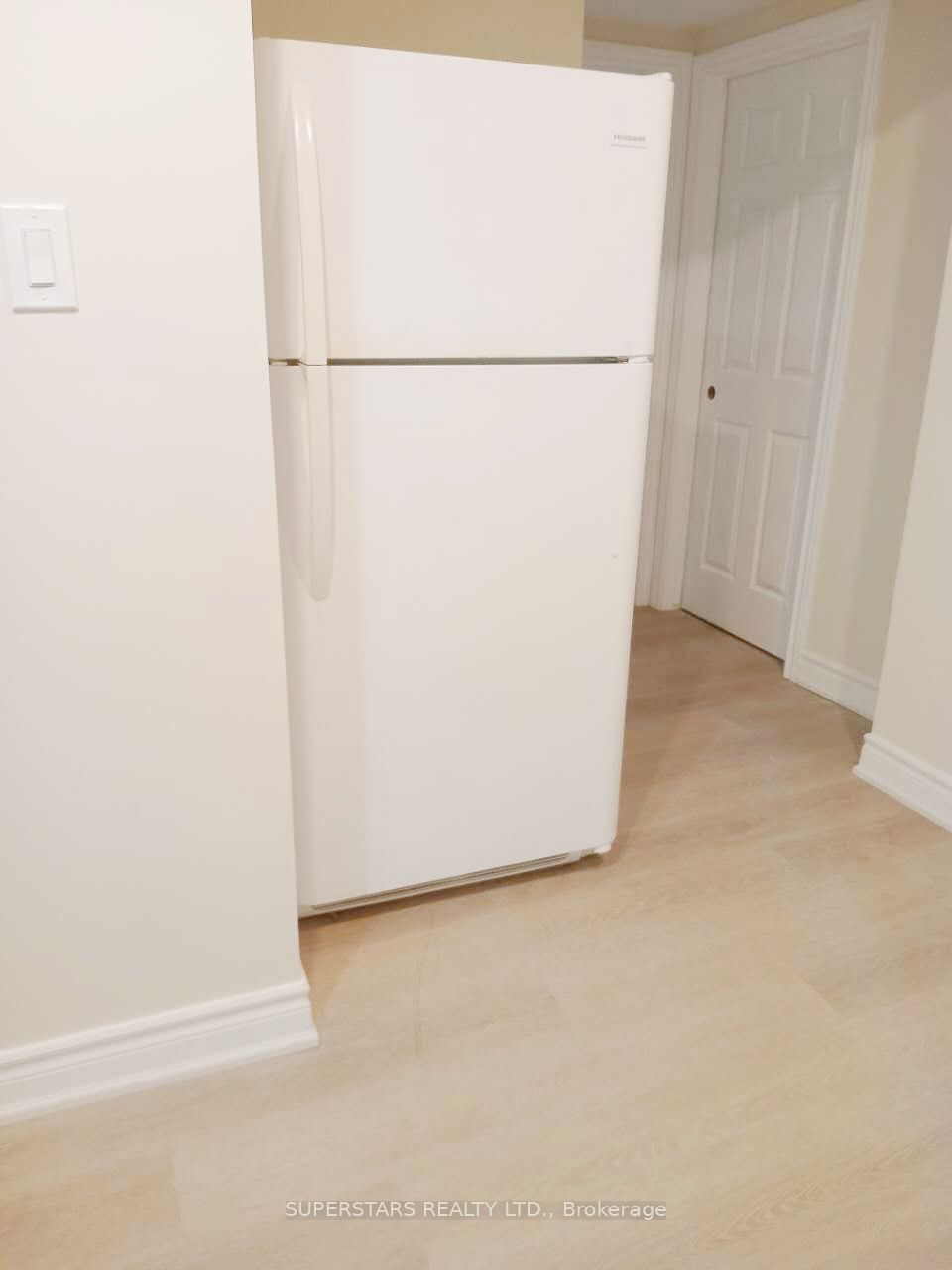 243 Goldhawk Trail Bsmt Property Photo 5