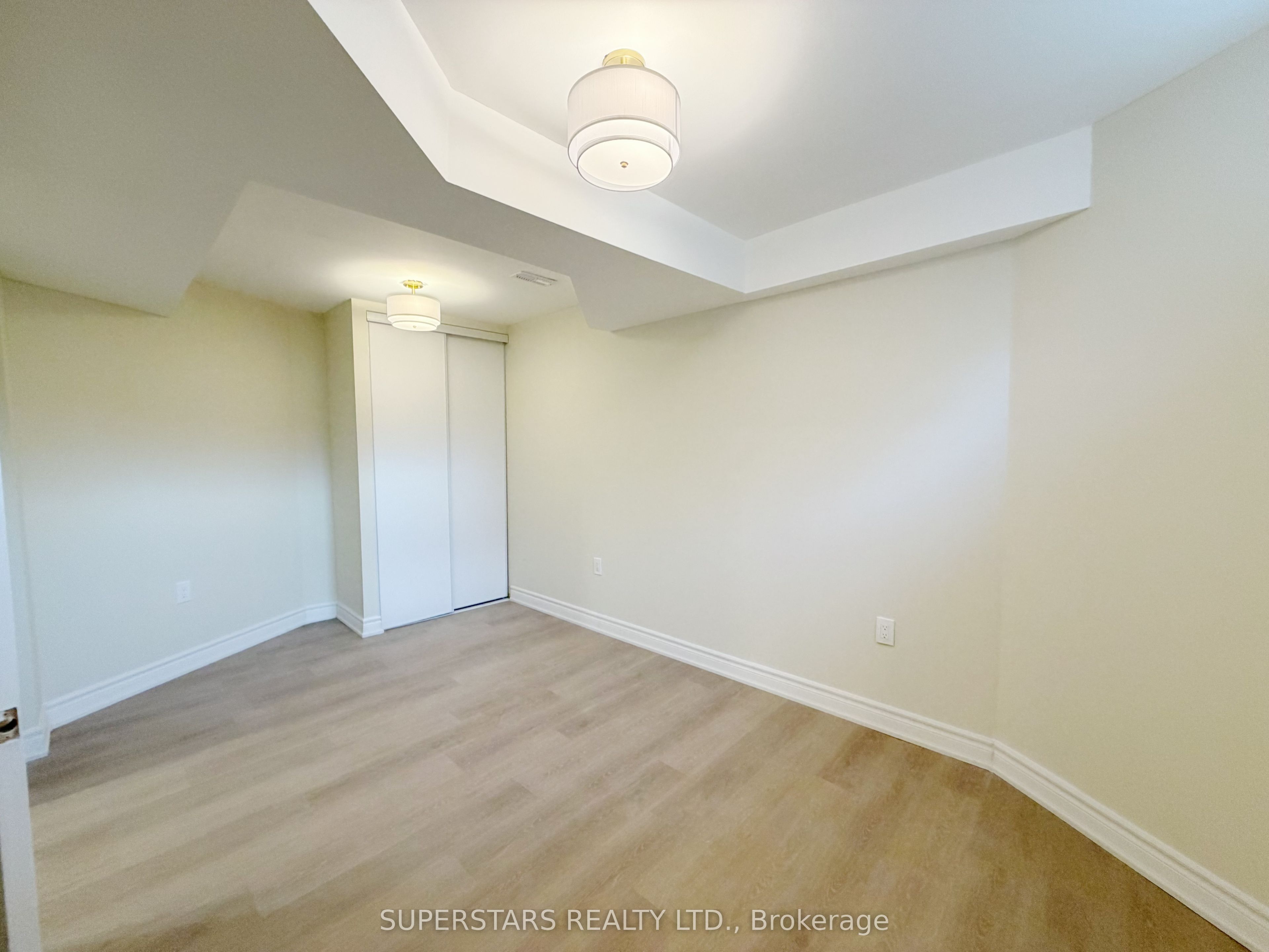 243 Goldhawk Trail Bsmt Property Photo 7