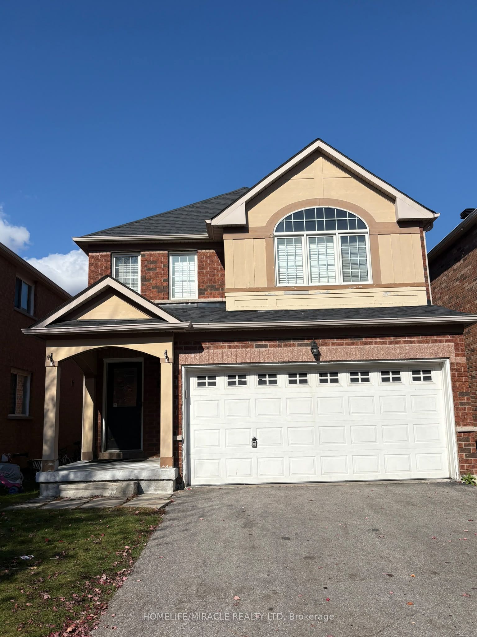 8 Quietbrook Crescent Property Photo 1