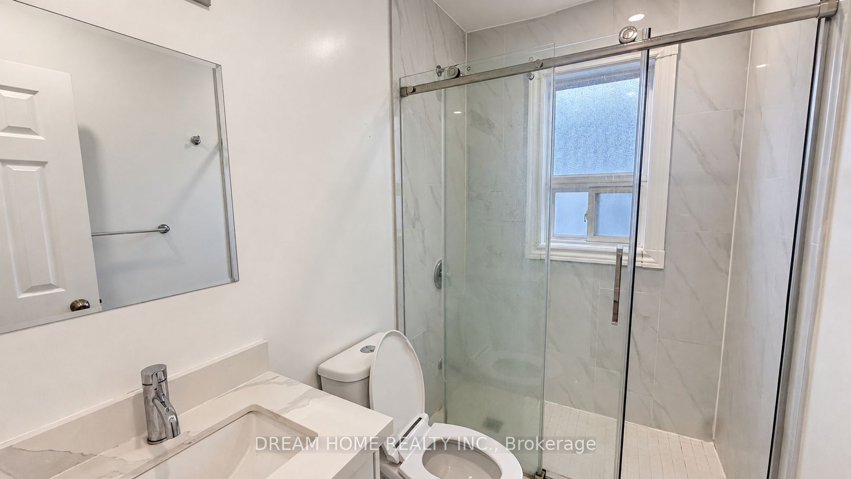 65 Miramar Crescent Main Property Photo 8