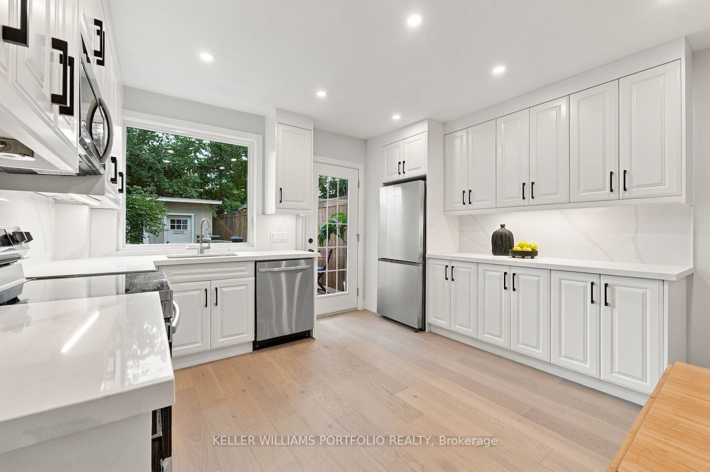 179 Oakcrest Avenue Property Photo 10