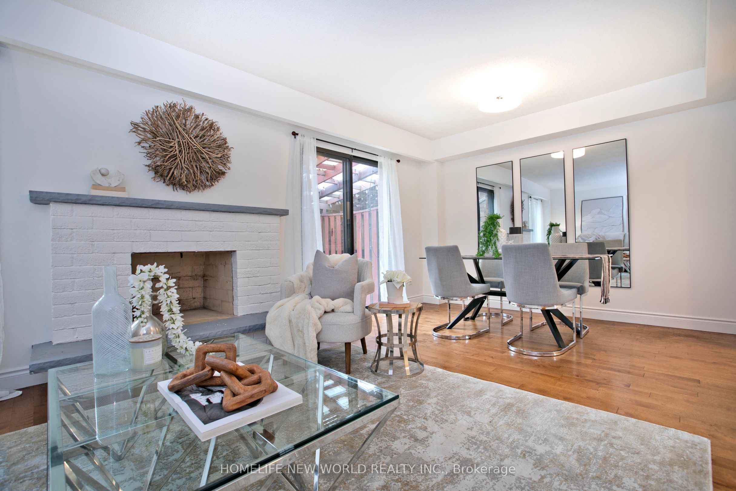 60 James Park Square Property Photo 7