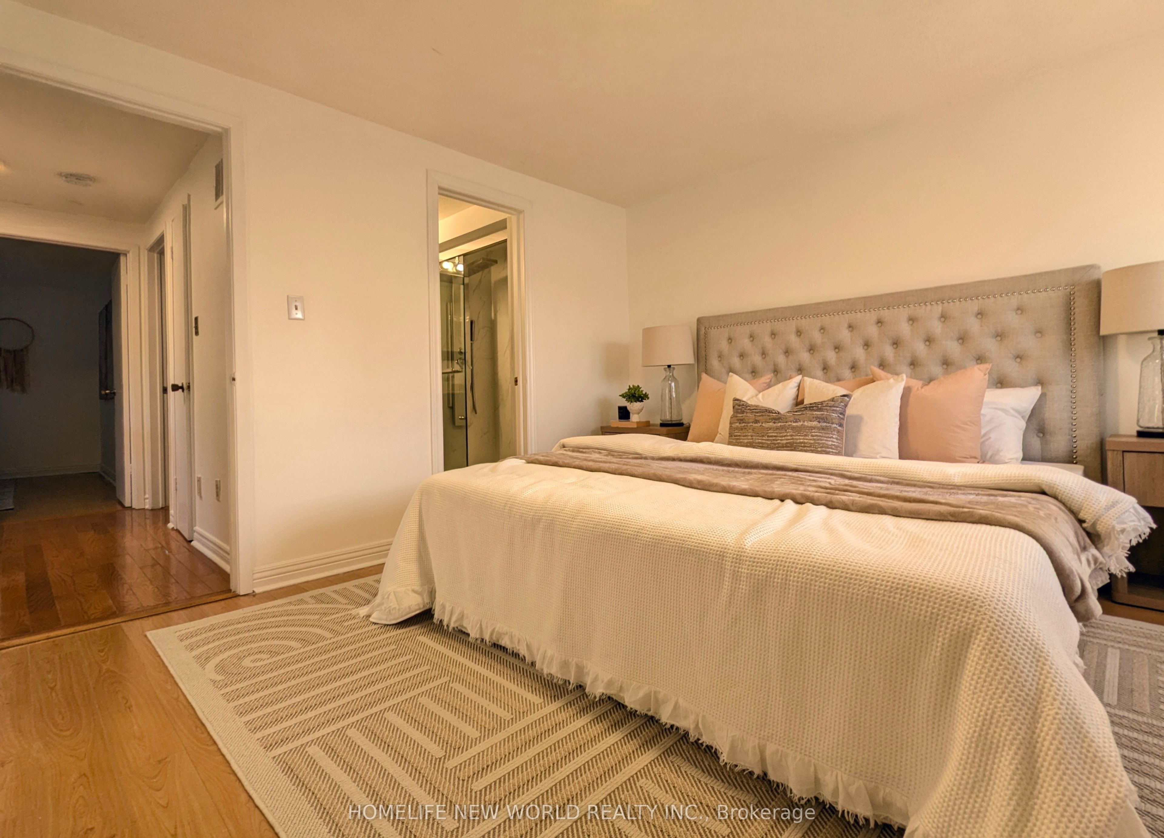 60 James Park Square Property Photo 30