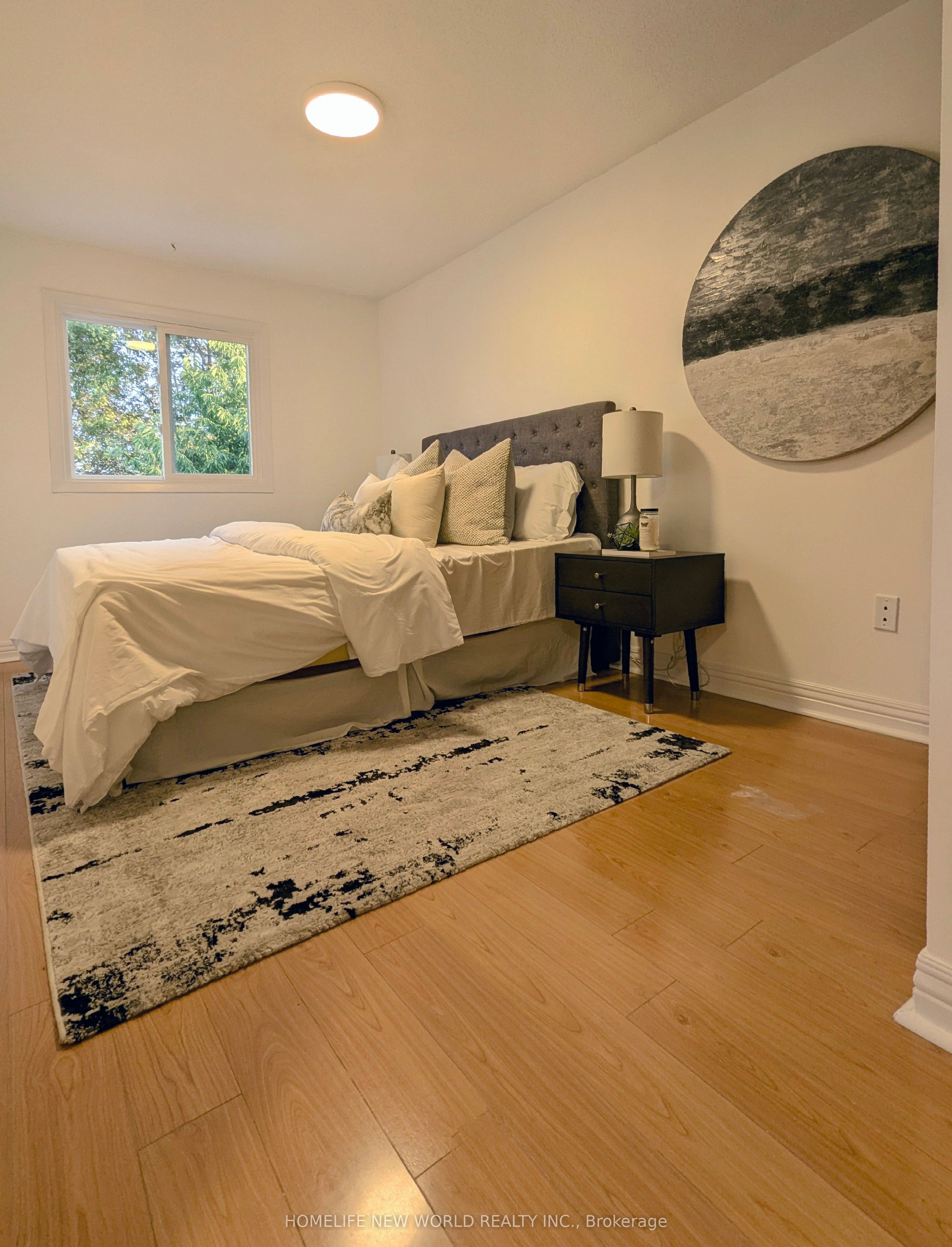 60 James Park Square Property Photo 31