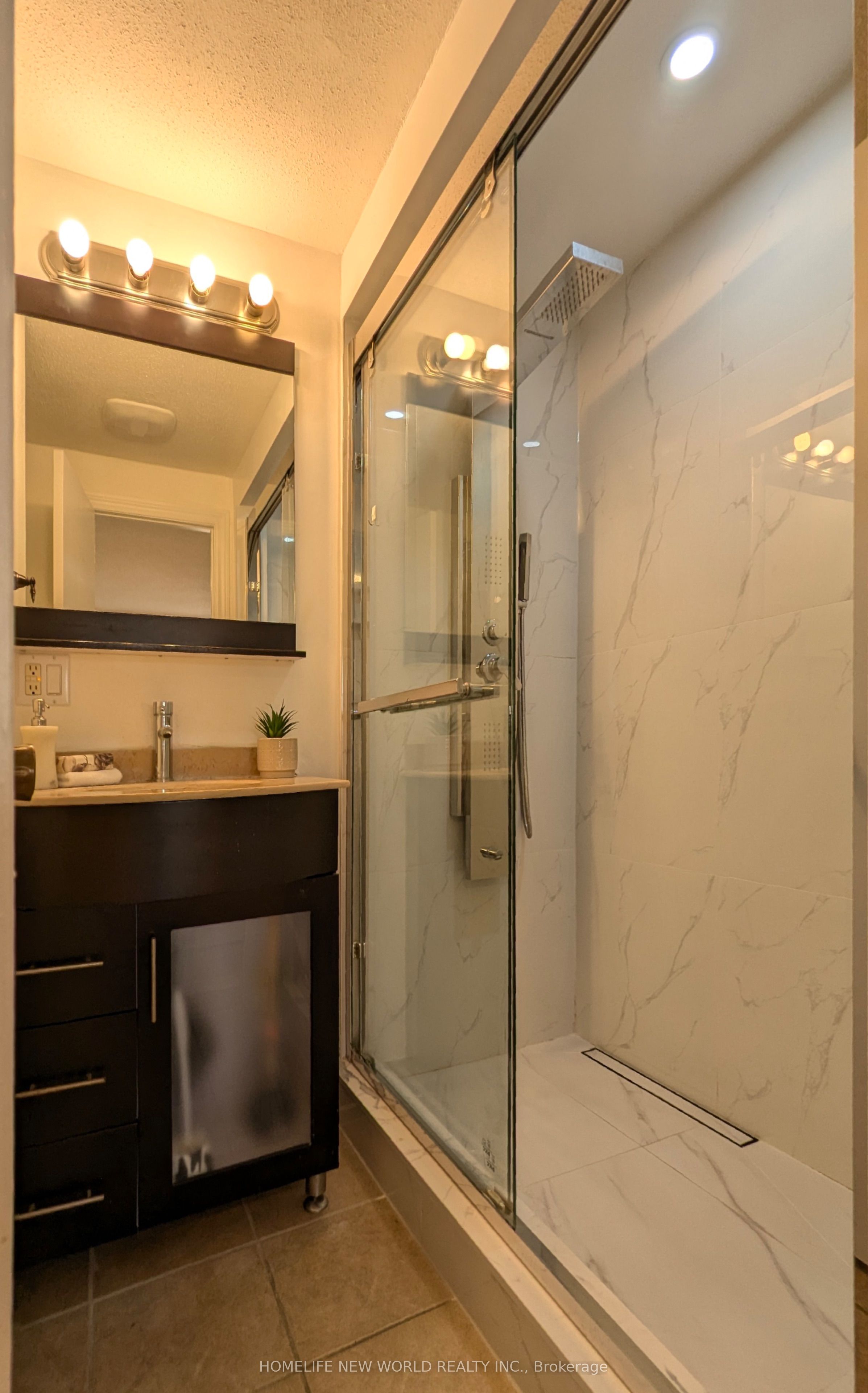 60 James Park Square Property Photo 34