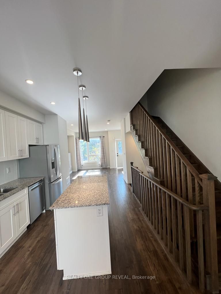 1636 Pleasure Valley Path Property Photo 3