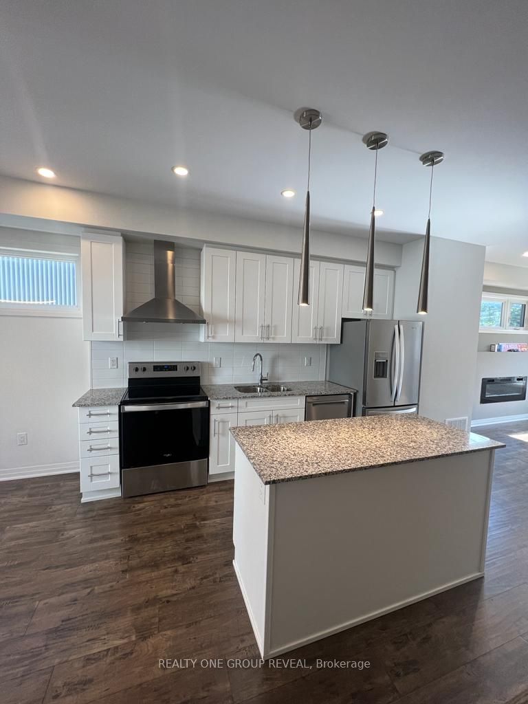 1636 Pleasure Valley Path Property Photo 4