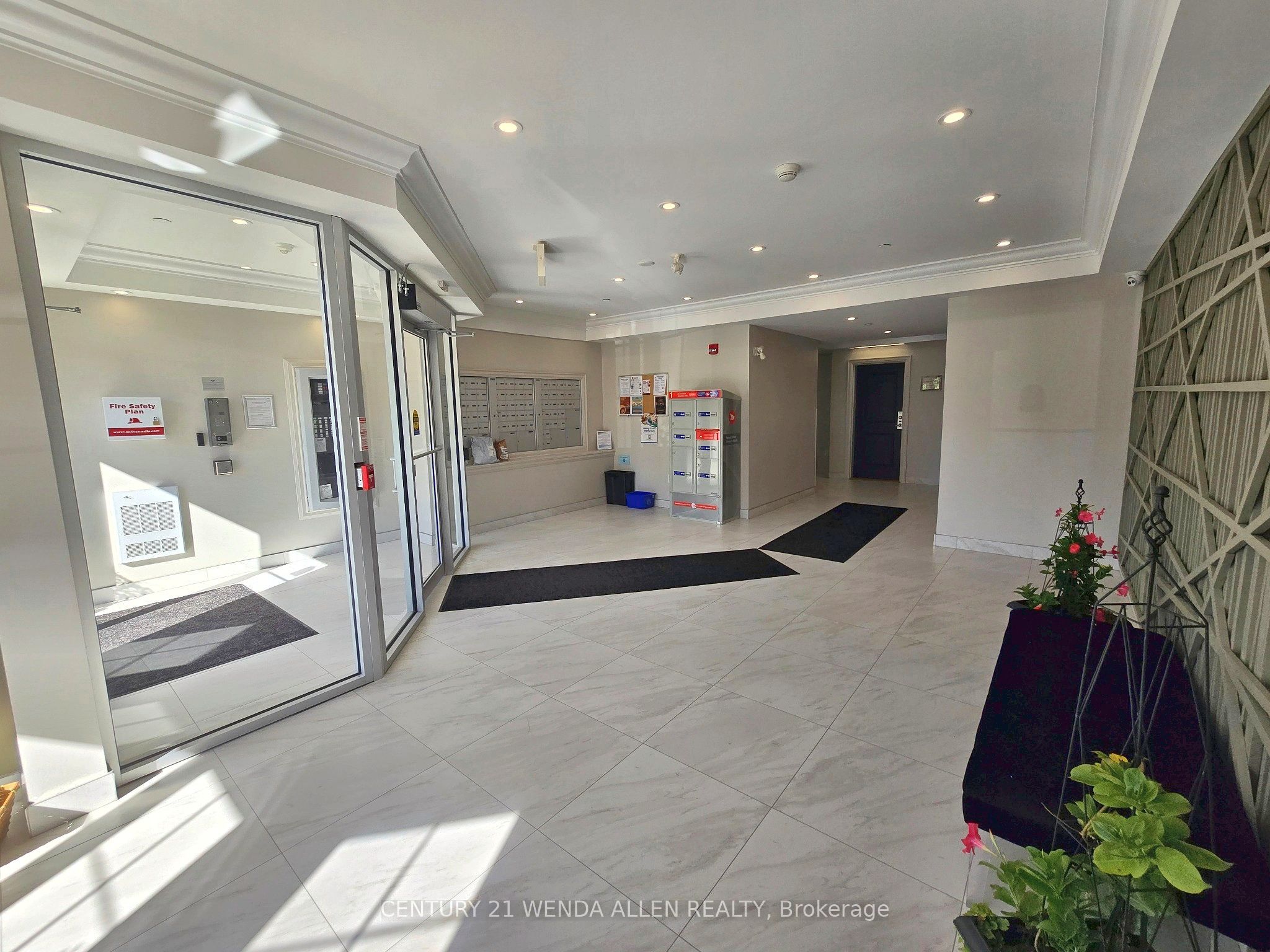 80 Shipway Avenue 203 Property Photo 7