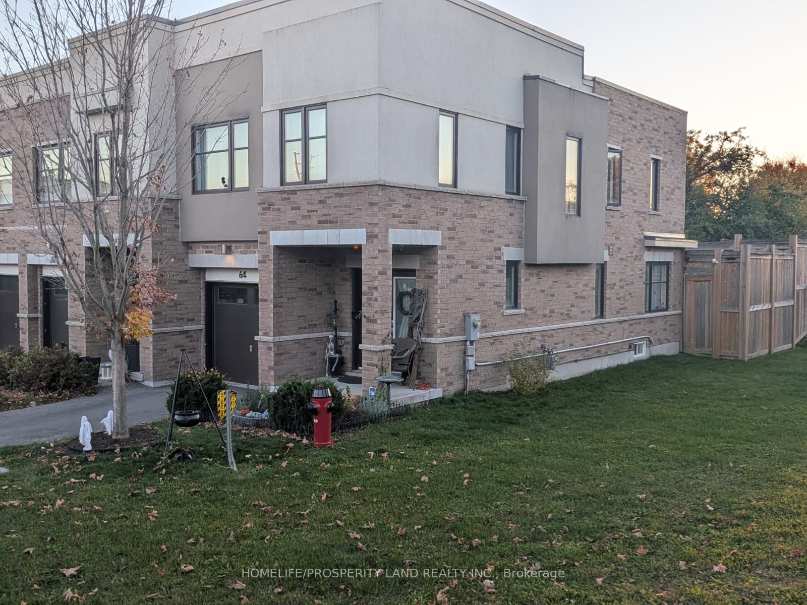 64 Jerseyville Way Property Photo 3