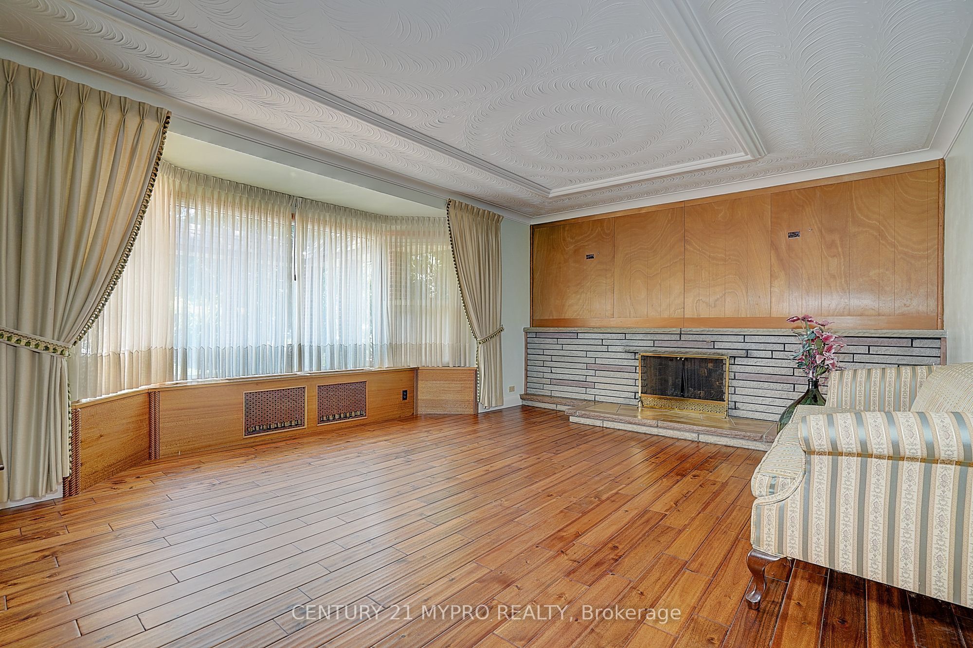 80a Rosemount Drive Property Photo 17