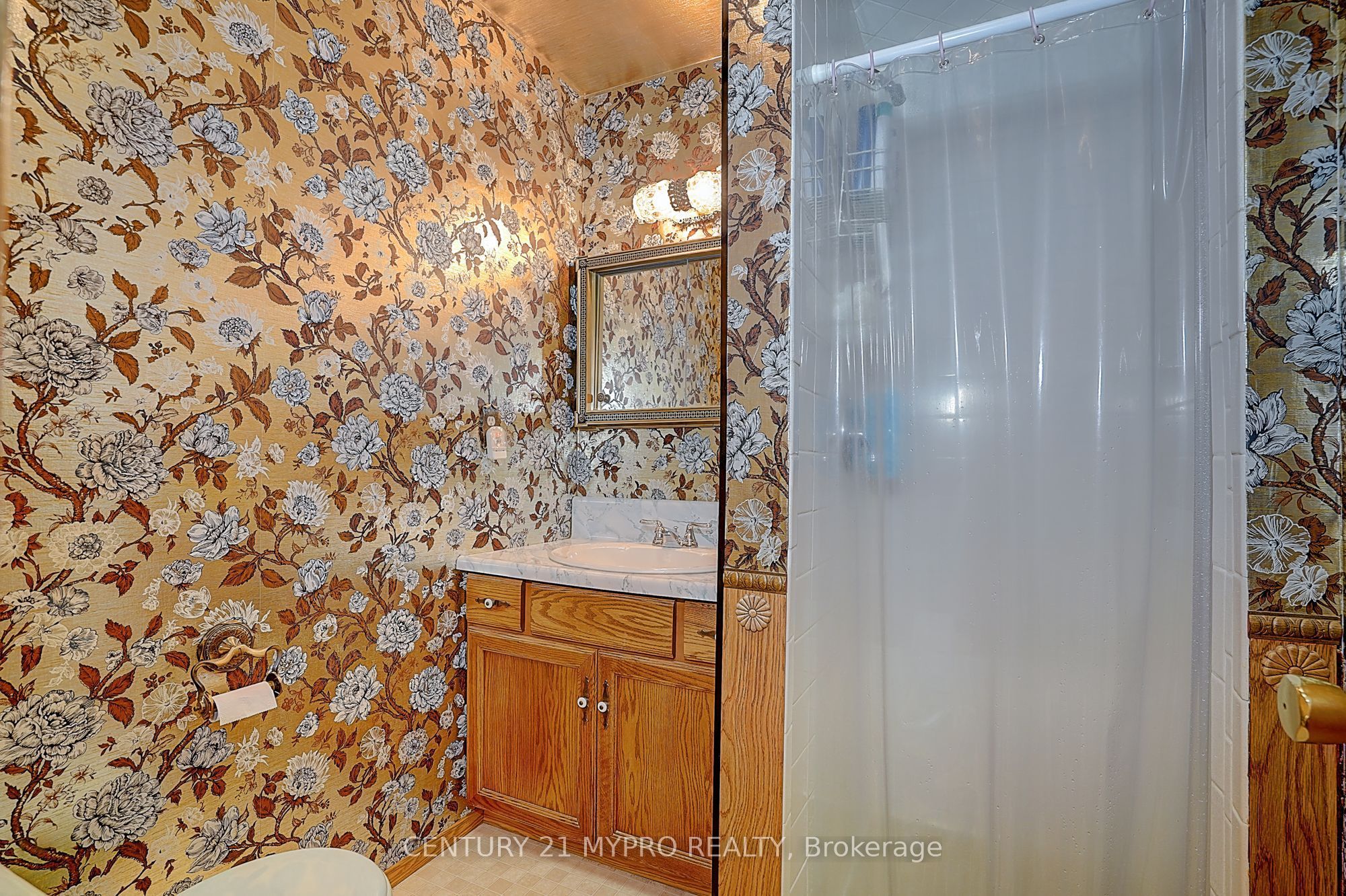 80a Rosemount Drive Property Photo 21